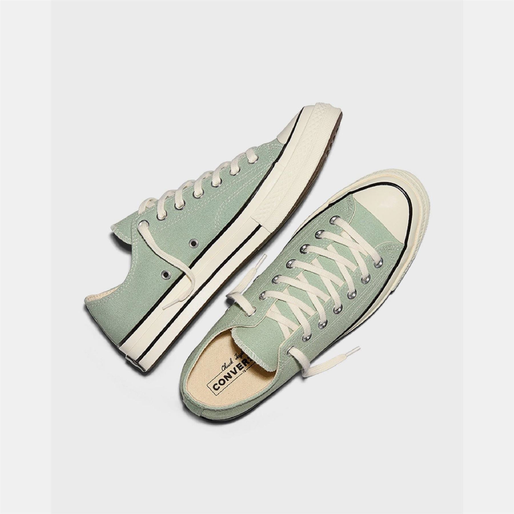 Converse Adults Chuck 70 Canvasas High Top Trainers