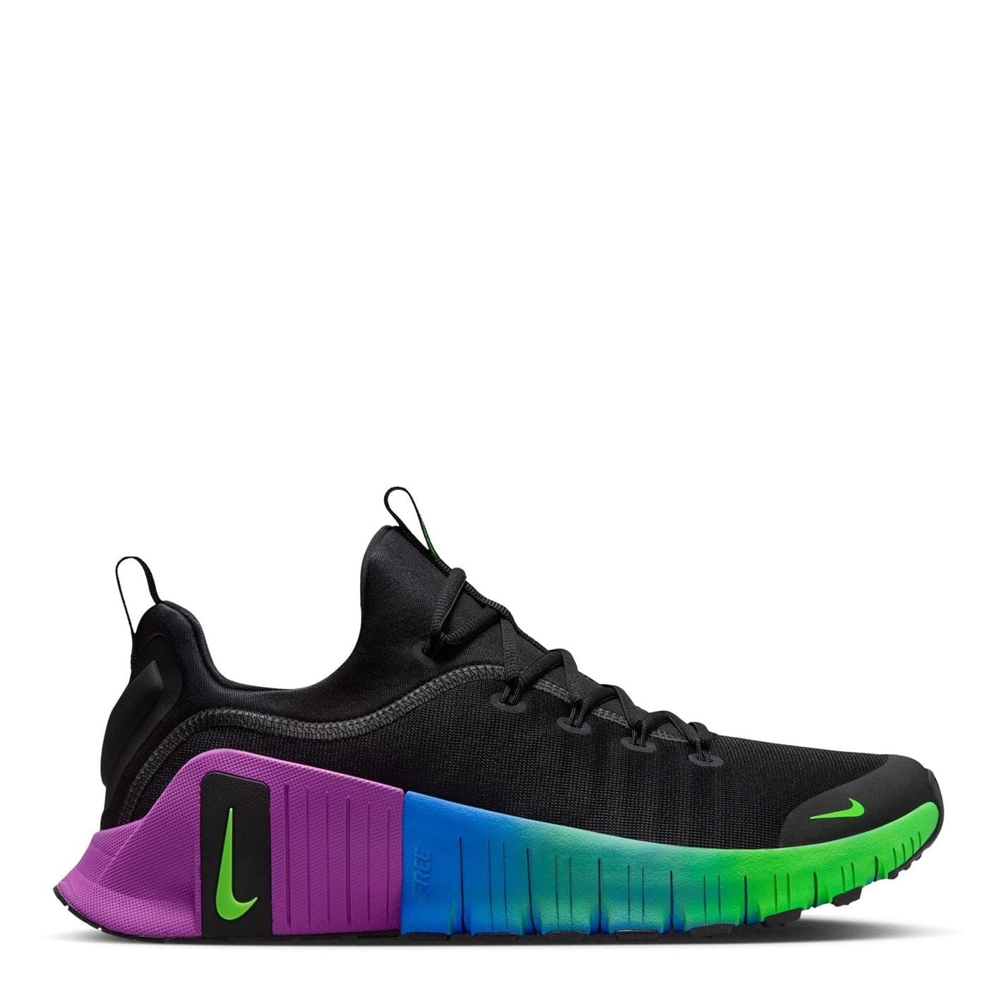 Nike Free Metcon 6 Low Top Sneakers
