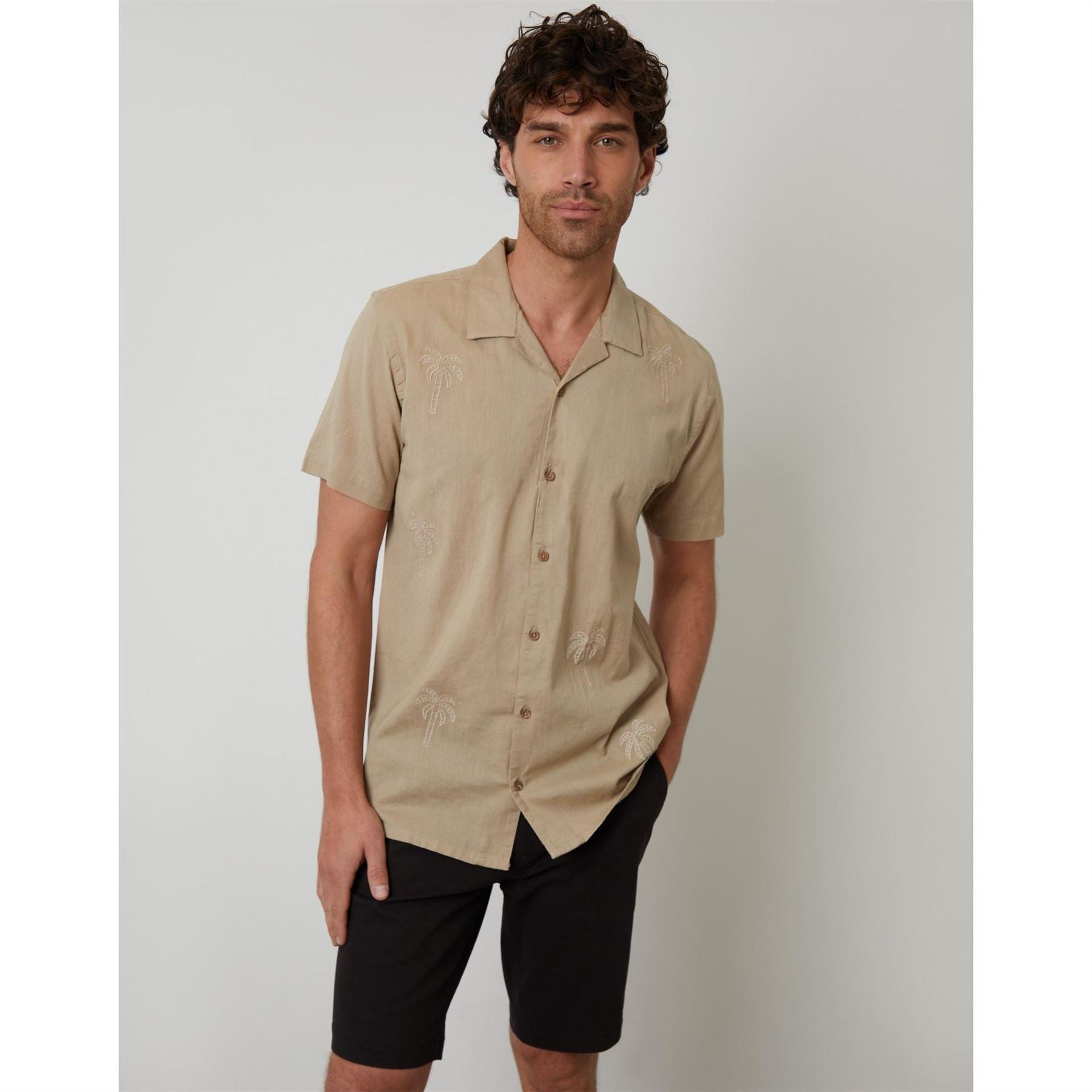 Threadbare Regular Fit Short Sleeve Point Collar Shirt
