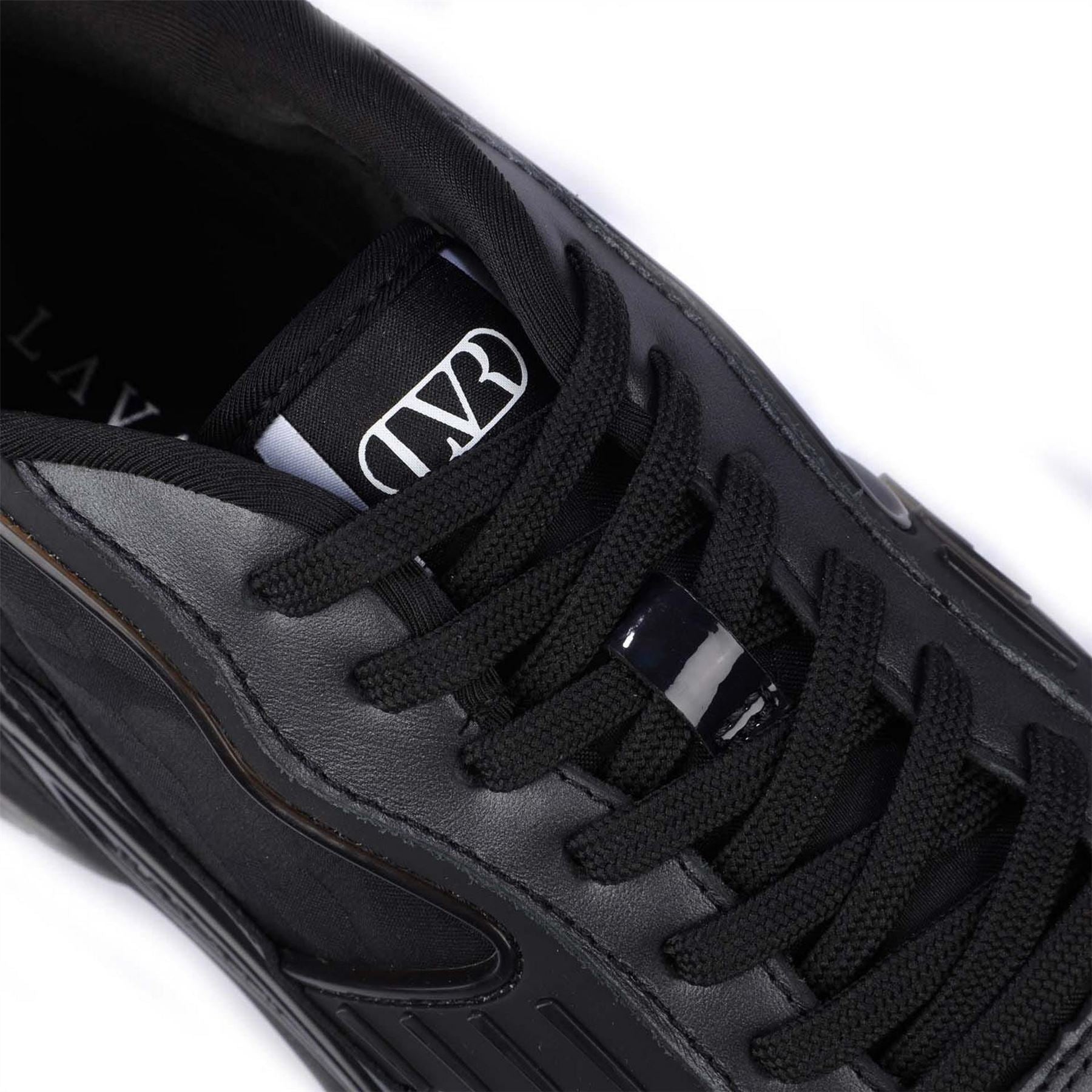 Lavair 2.0 Trainers