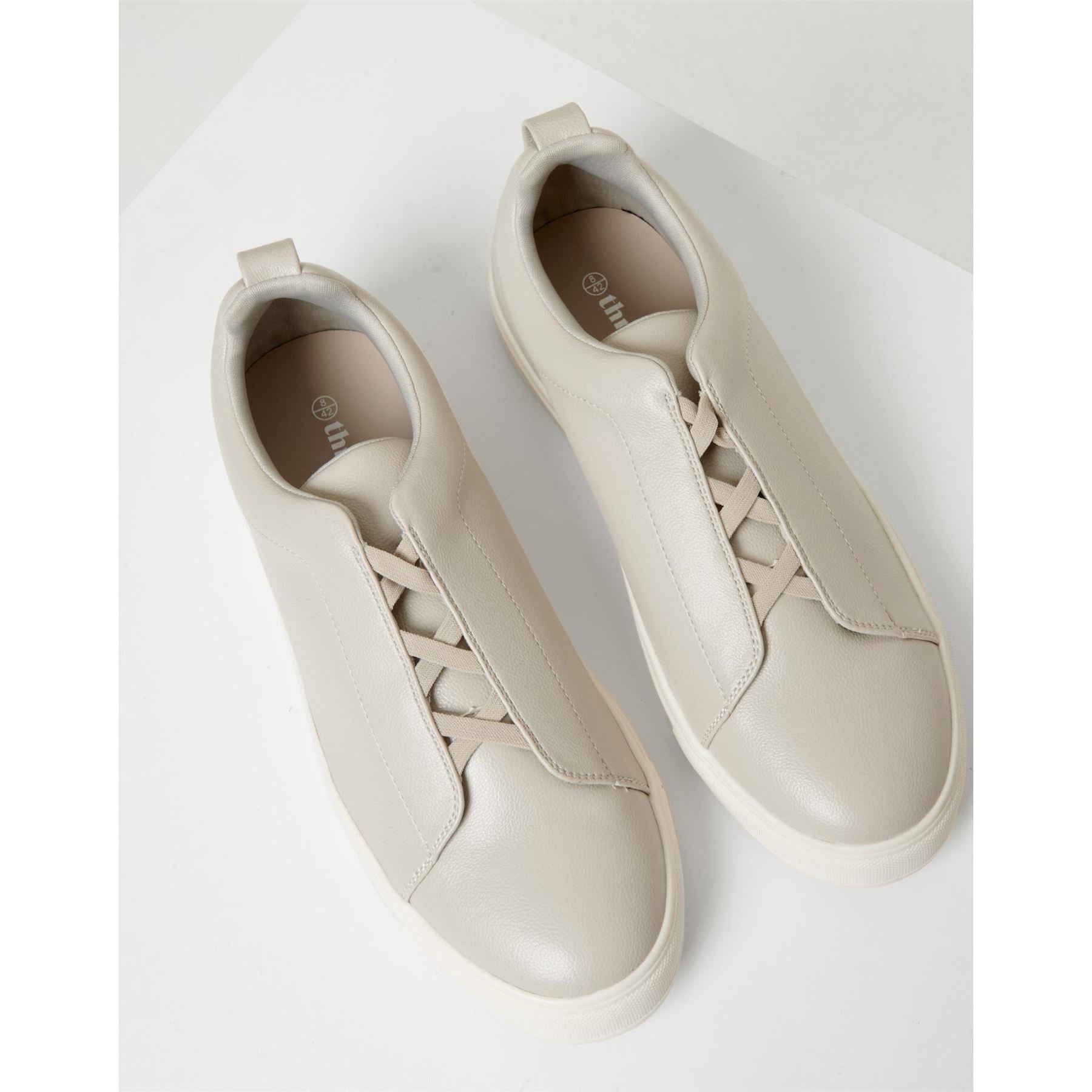 Threadbare Acefield Casual Low Top Trainers