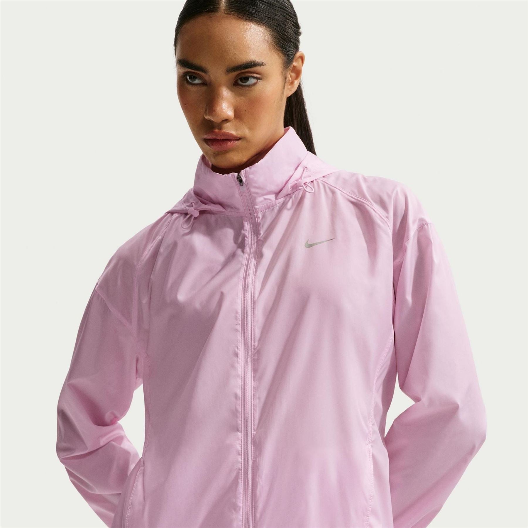 Nike Tempo Hooded Solid Patterned Windbreaker