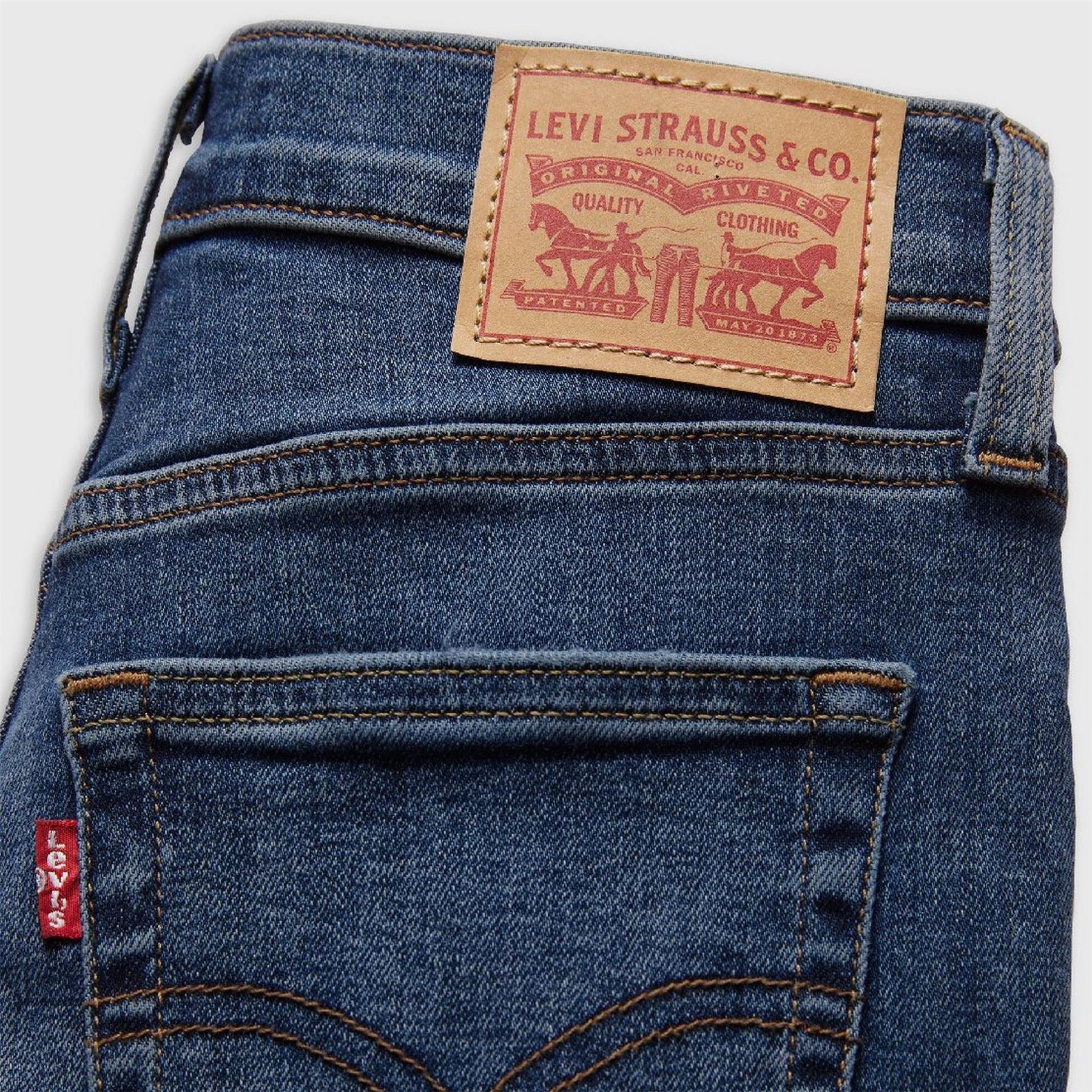 Levis High Rise Jeans