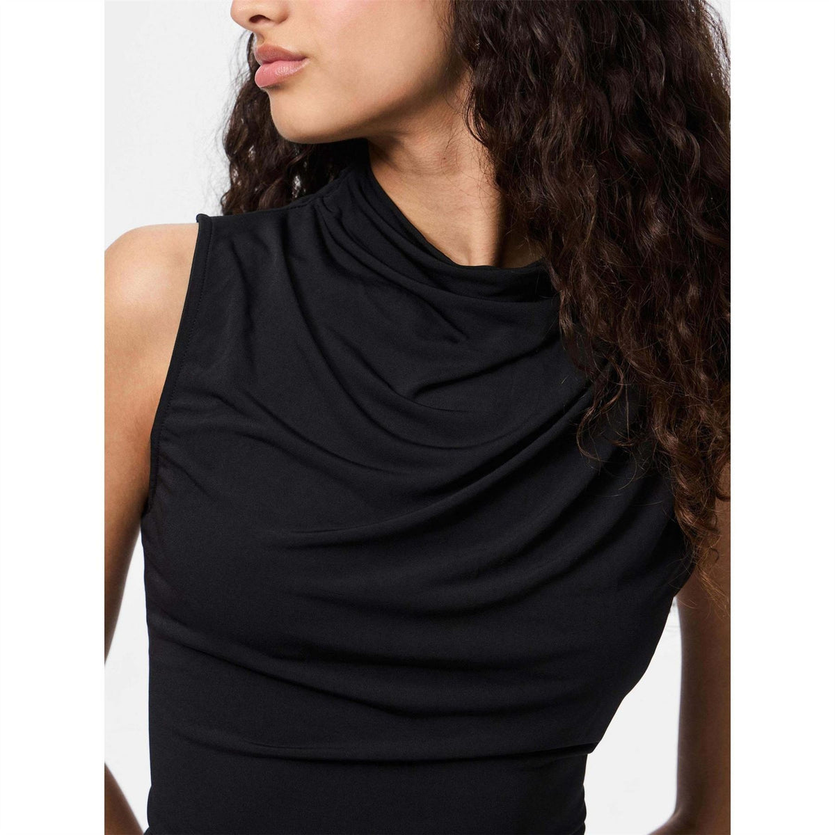 Pieces Cowl Neck High Collar Sleeveless Slim Fit Tank