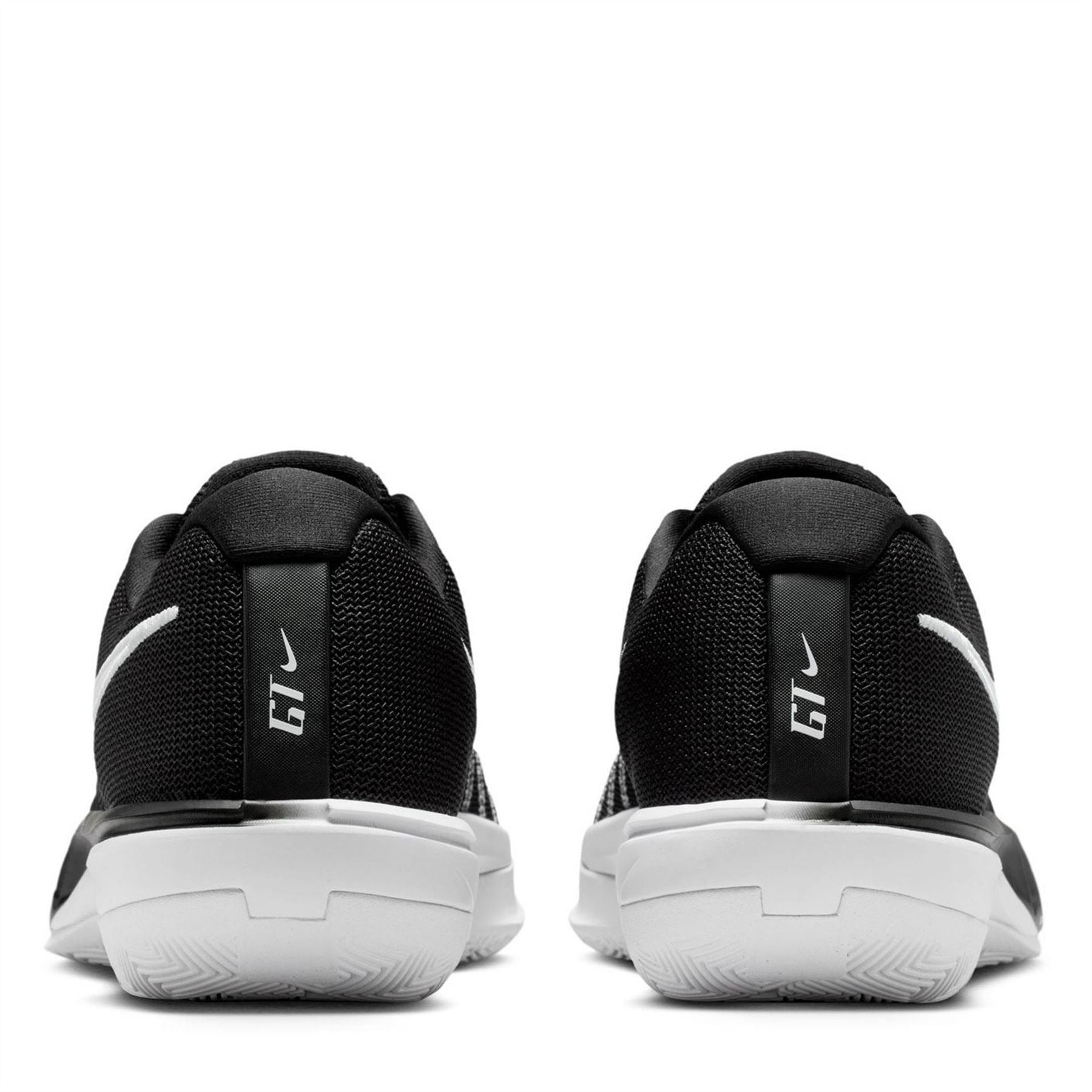 Nike Basketball Trainers