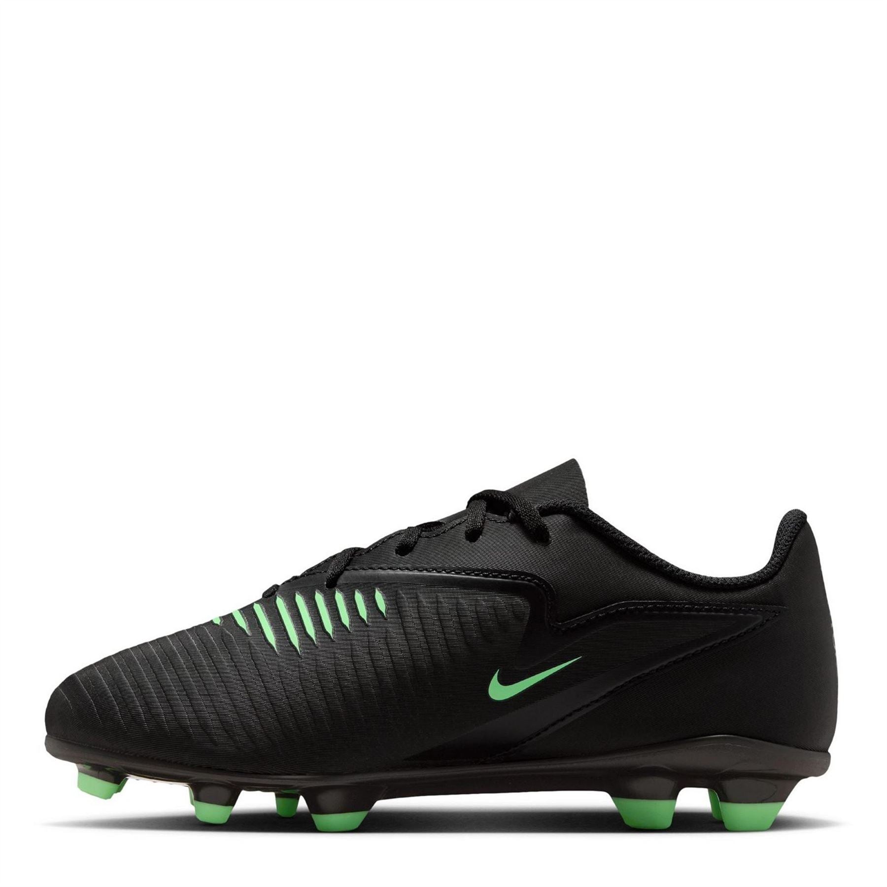 Nike Phantom 6 Club Juniors Multi Ground Football Boots