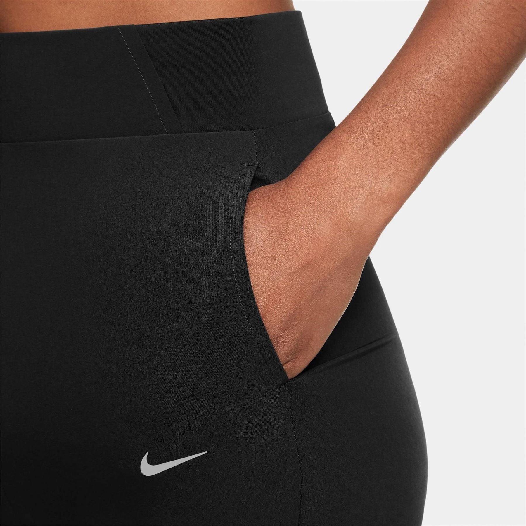 Nike Womens Bliss Victory Training Pants