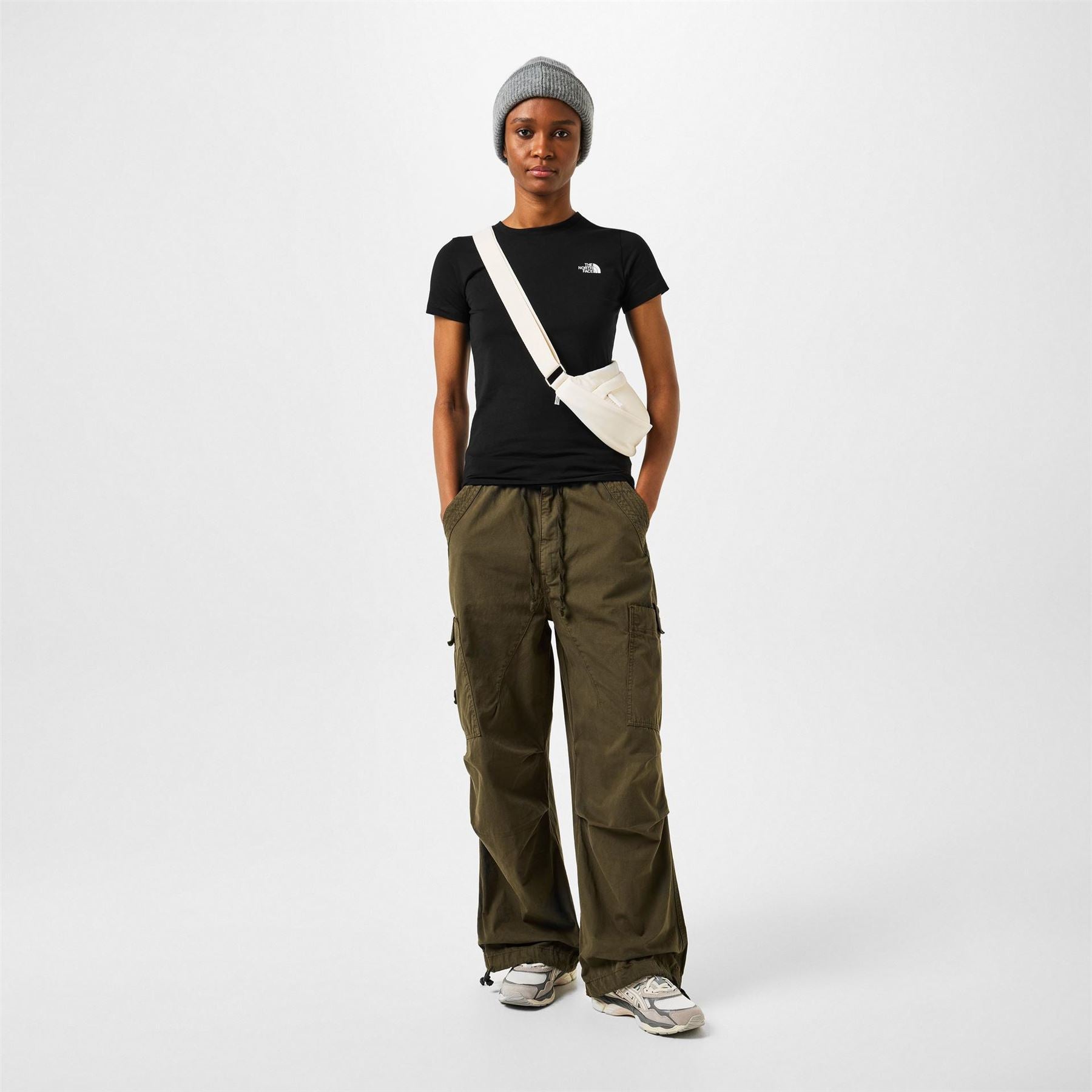 The North Face Womens Simple Dome Regular Fit T-Shirt