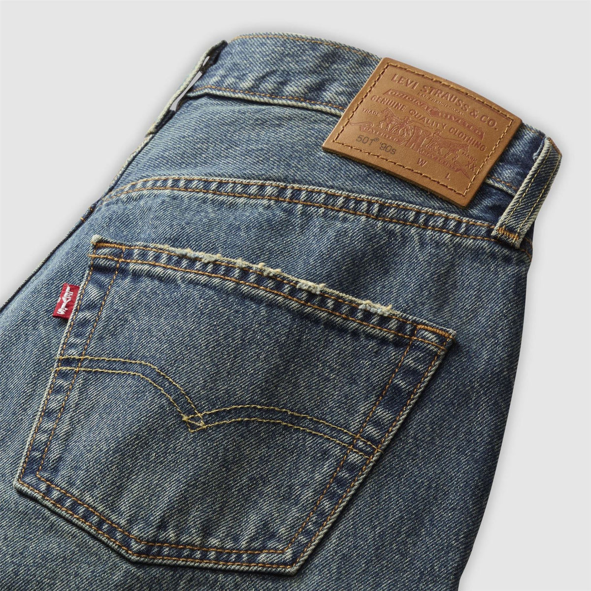 Levis 501 Straight Leg Jeans