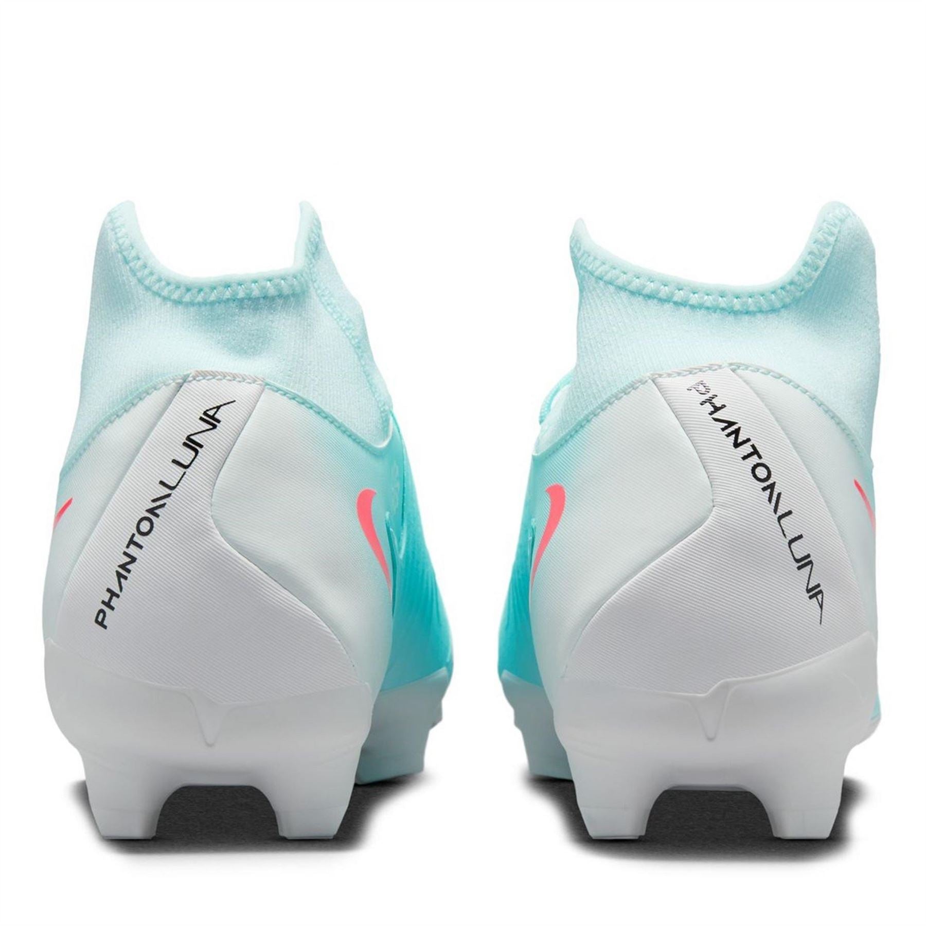 Nike Phantom Luna Ii Academy Firm Ground Football Boots