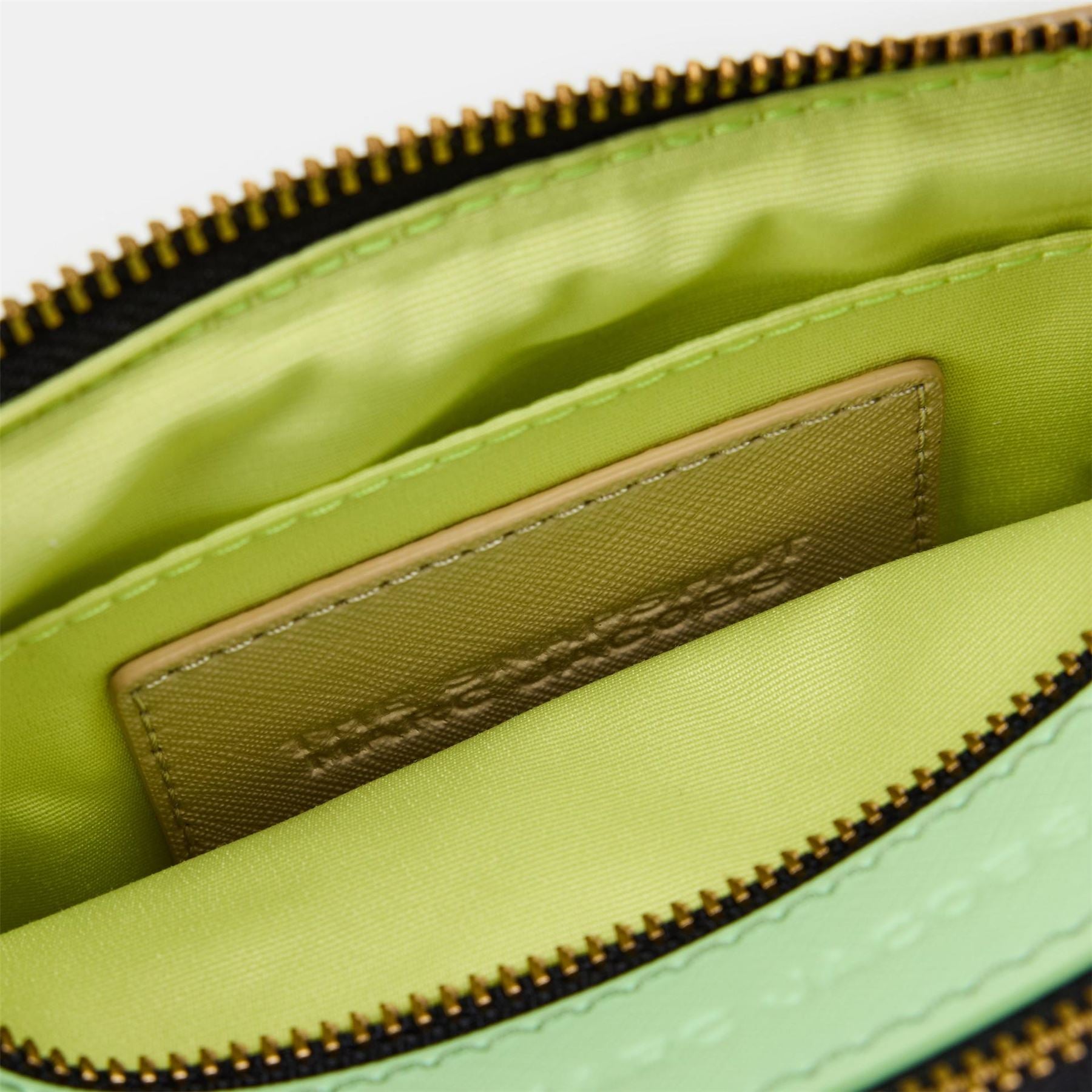Marc Jacobs Cblck Snapshot Shoulder Bag
