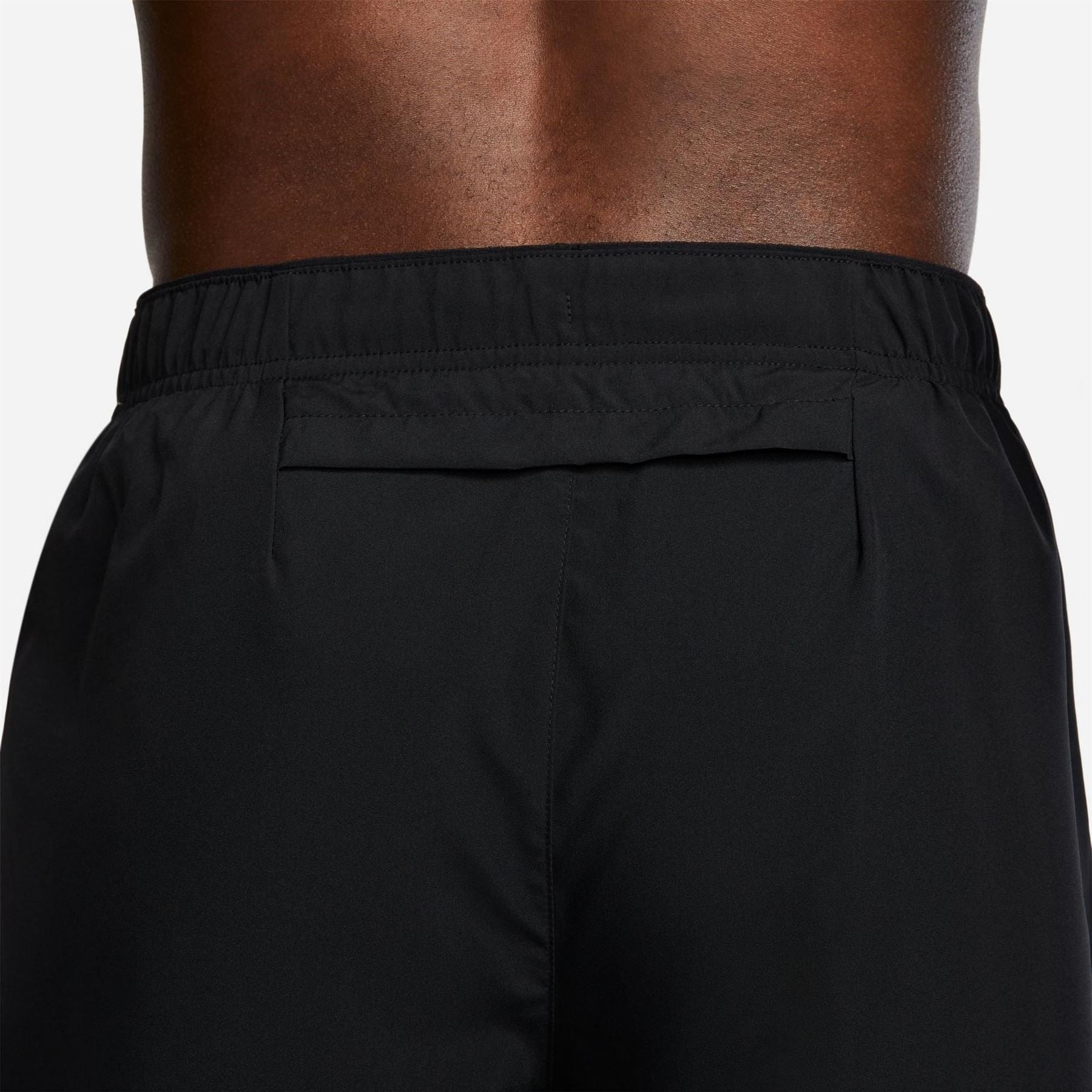 Nike Mens Fit Challenger 9 Unlined Versatile Shorts