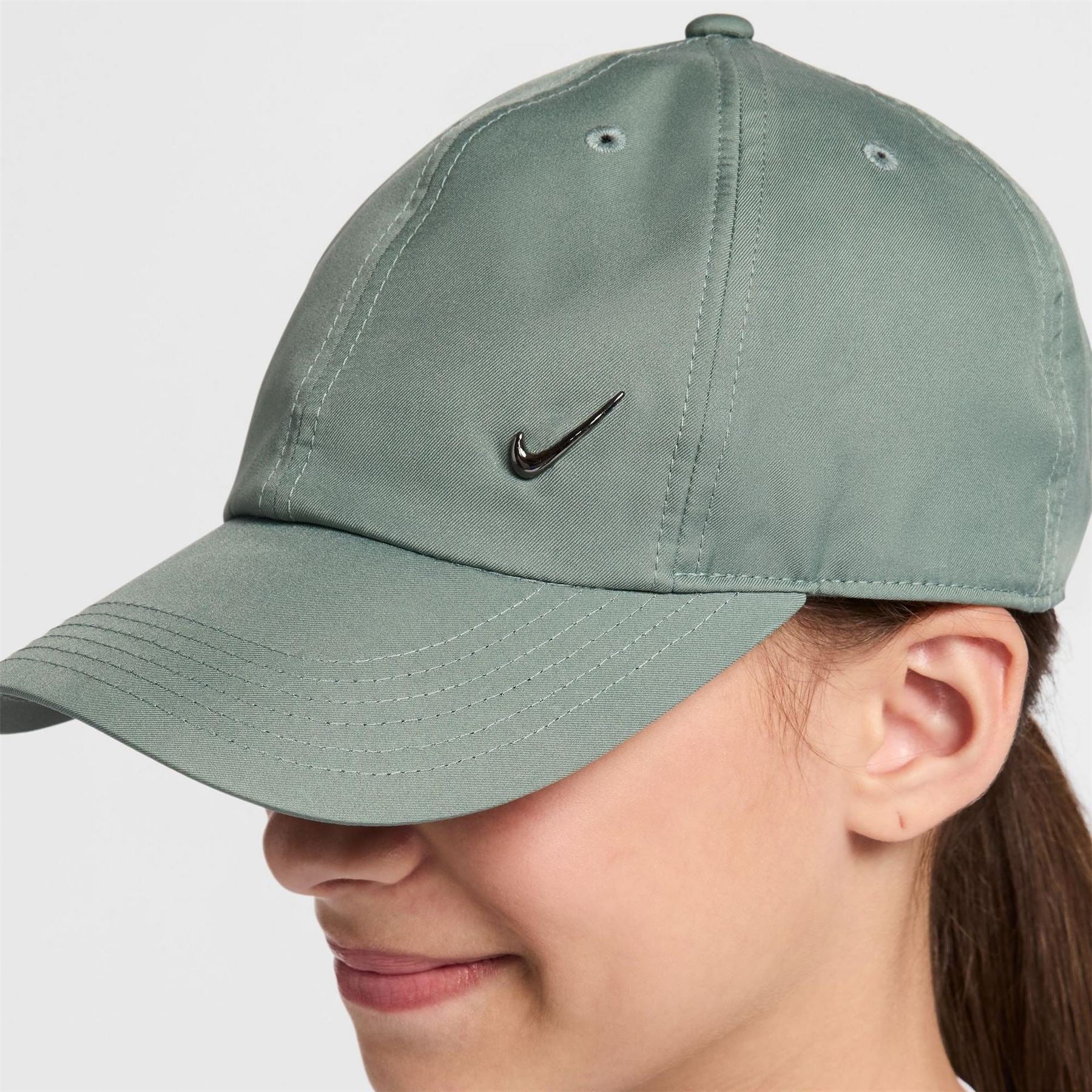 Nike Met Swoosh Cap Junior