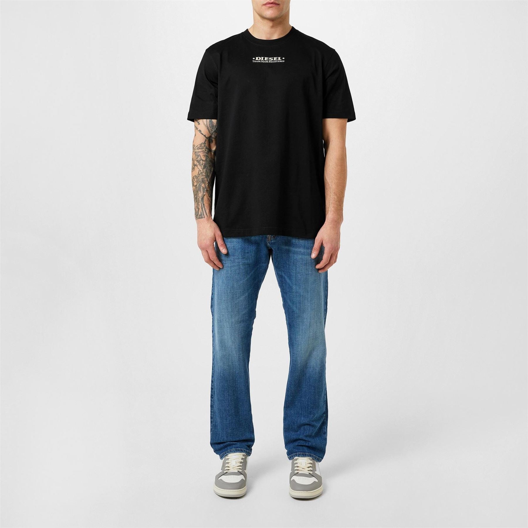 Diesel Yennox Tapered Jeans