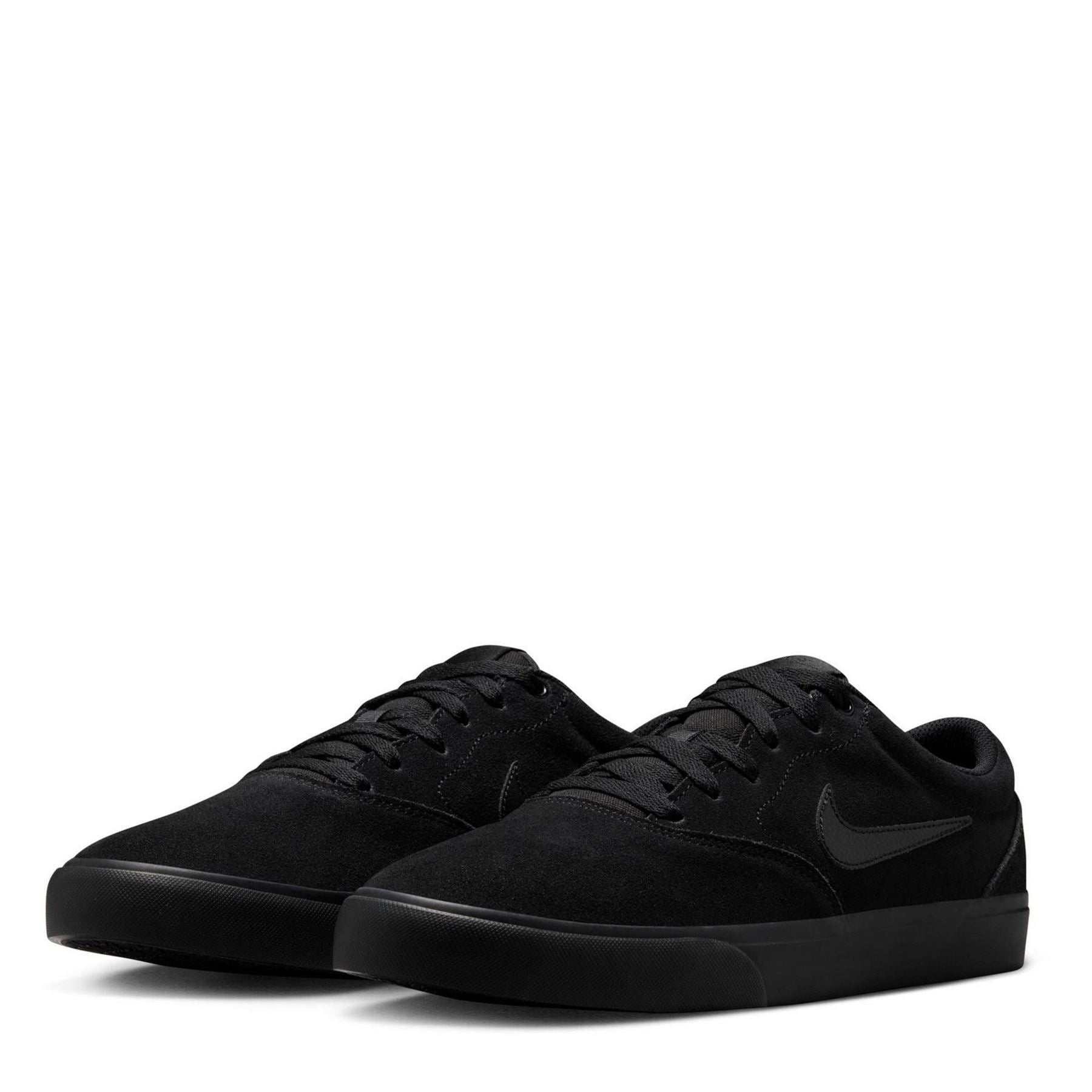 Nike Charge Low Top Lace-Up Skate Shoes