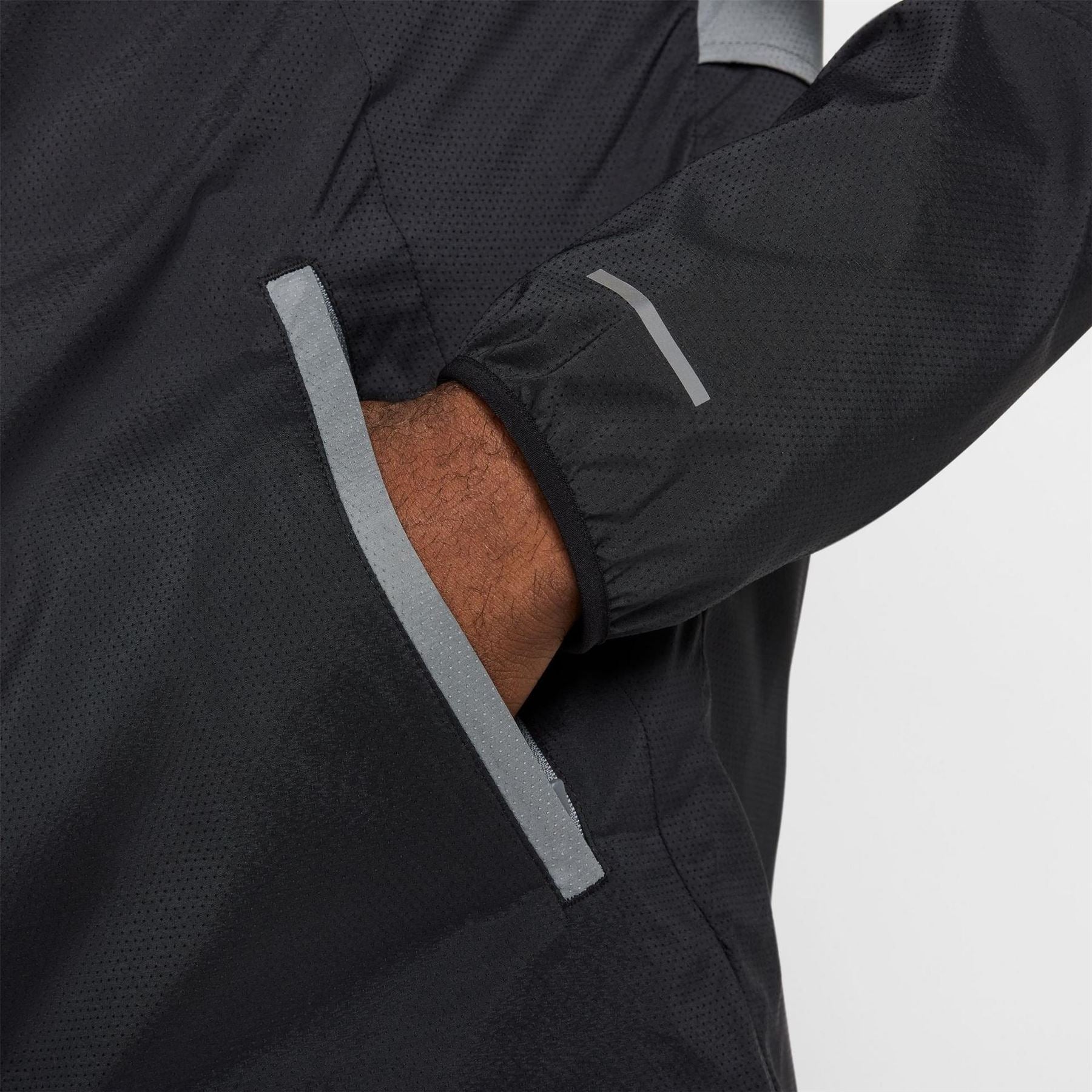 Nike Windrun Hooded Performance Jacket
