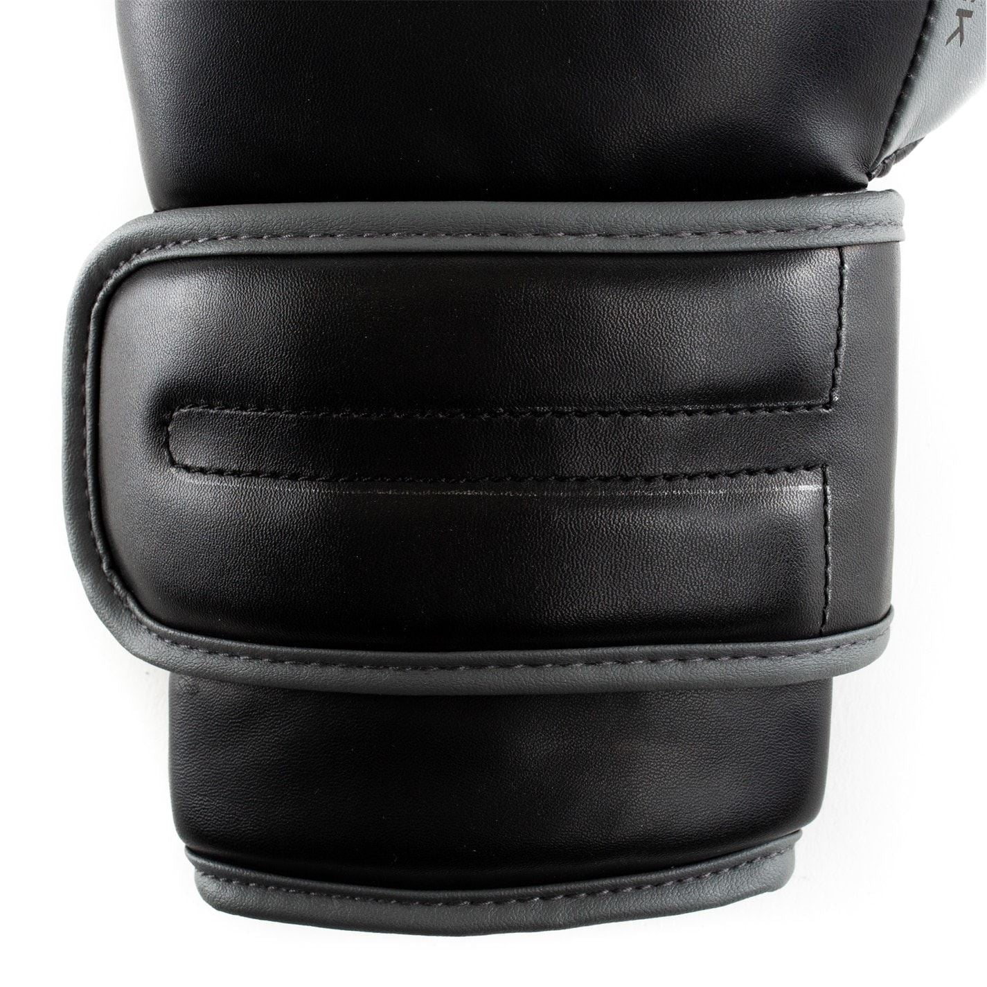 Everlast Boxing Hook  And  Loop Glove