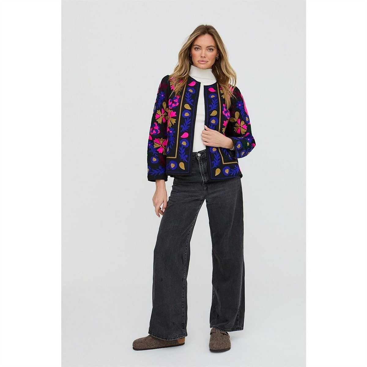 Raffya Halen Quilted Embroidered Jacket In Black