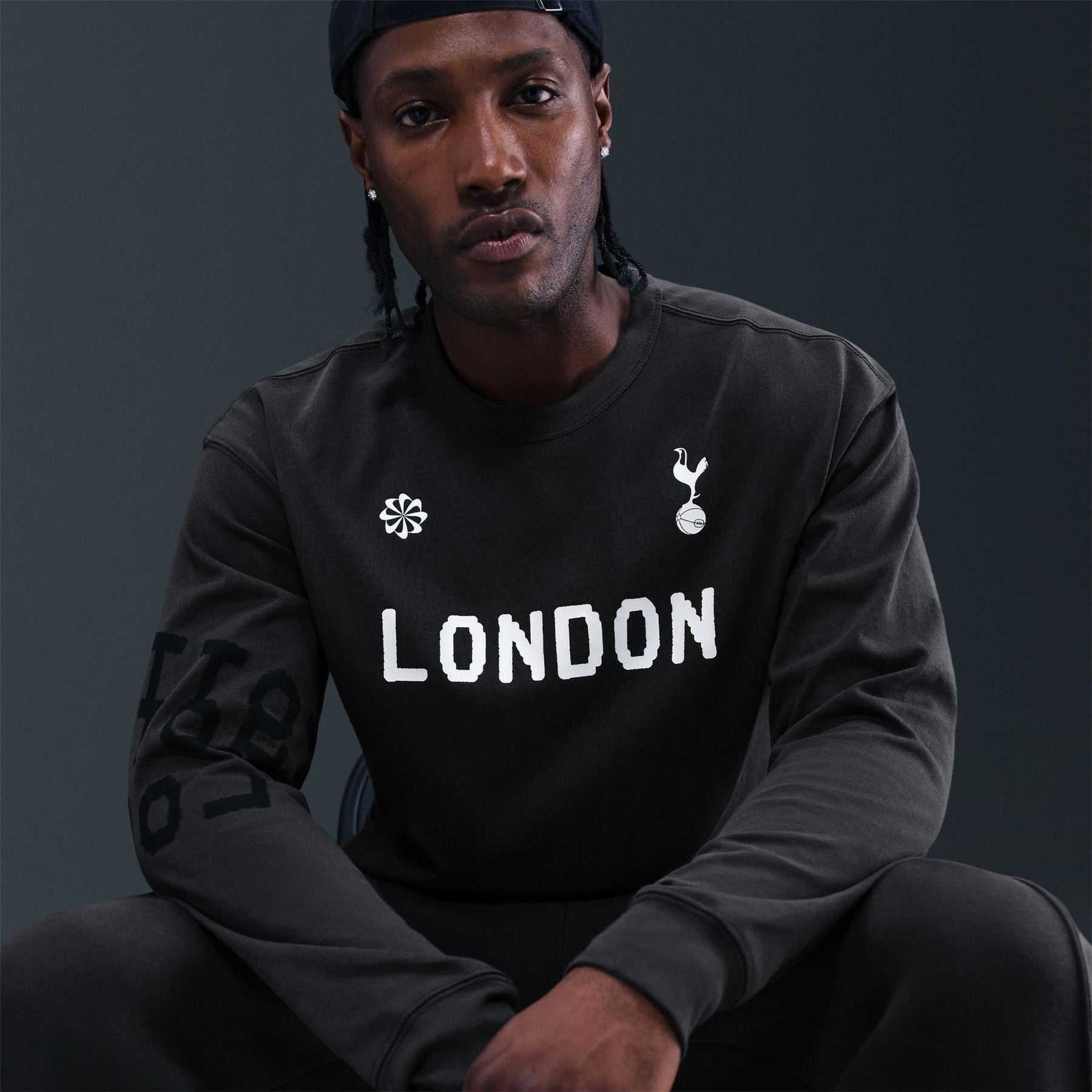 Nike Tottenham Hotspur Licensed Long Sleeve T-Shirt