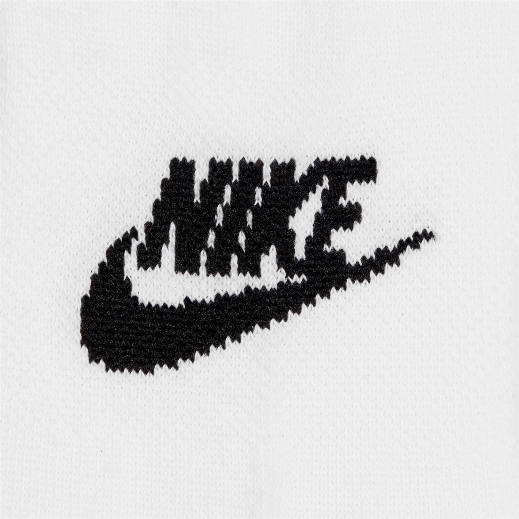 Nike Sportswear Everyday Essential No Show Socks 3 Pairs