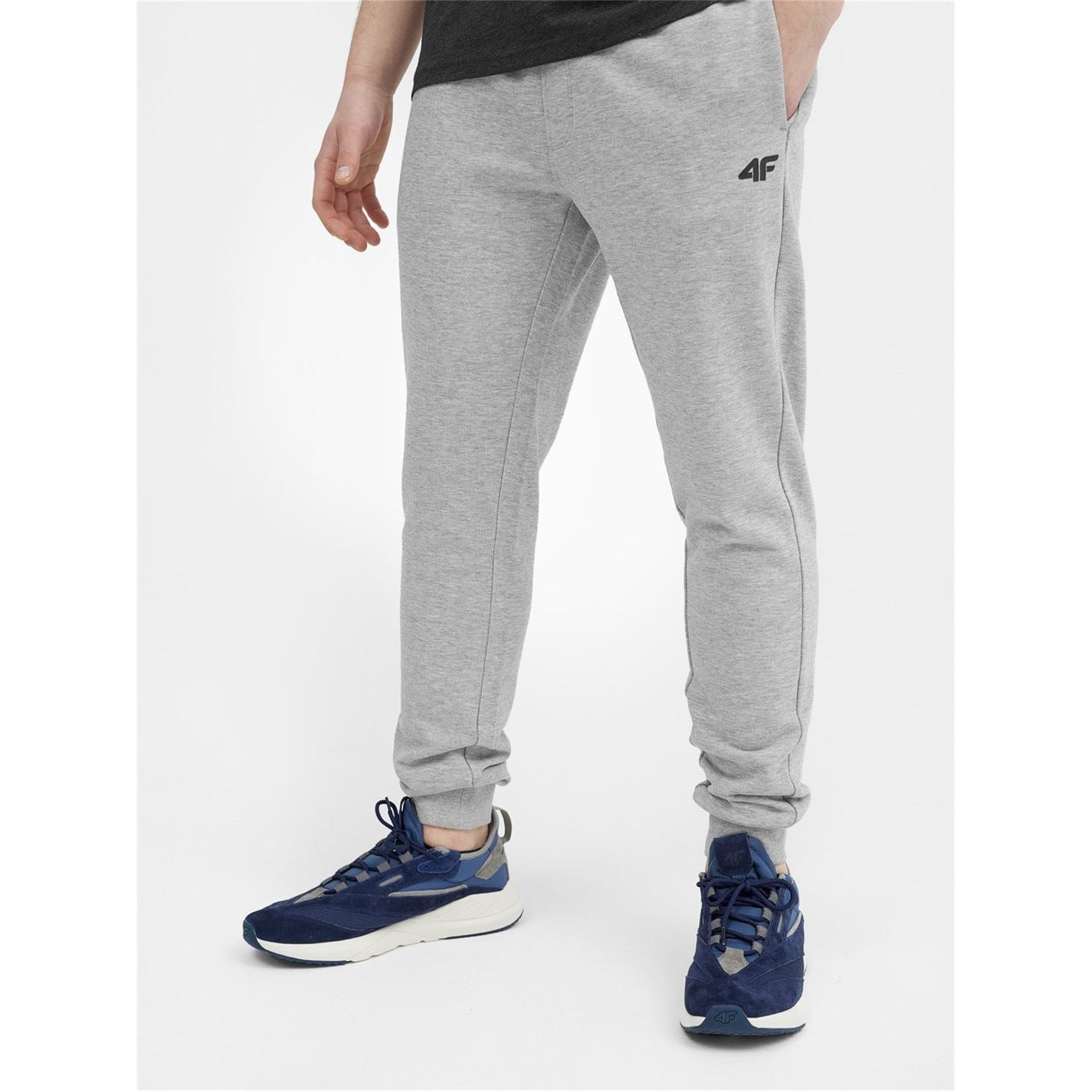 4F Cuffed Joggers