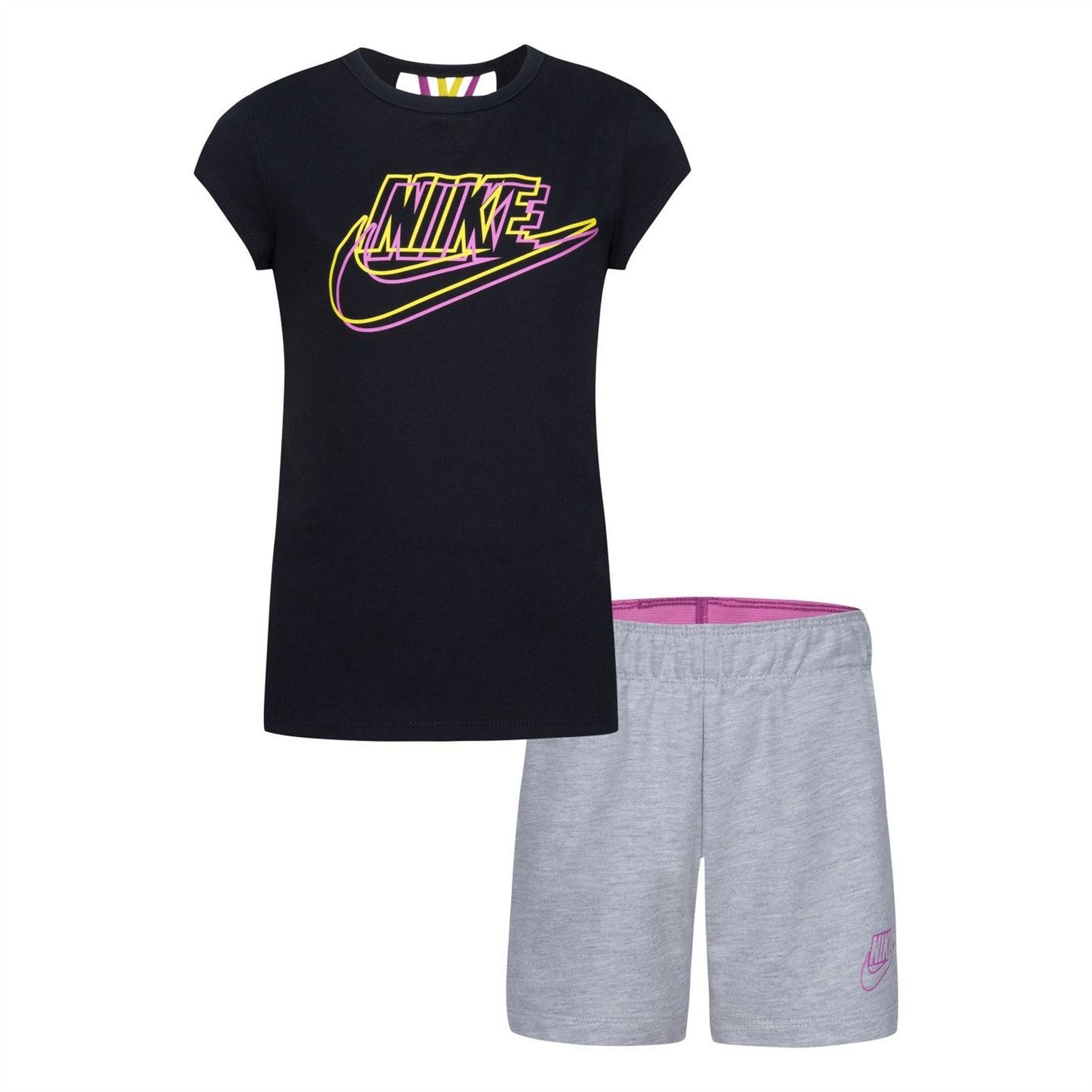 Nike Large Genie Crew Neck Short Sleeve T-Shirt and Short Set