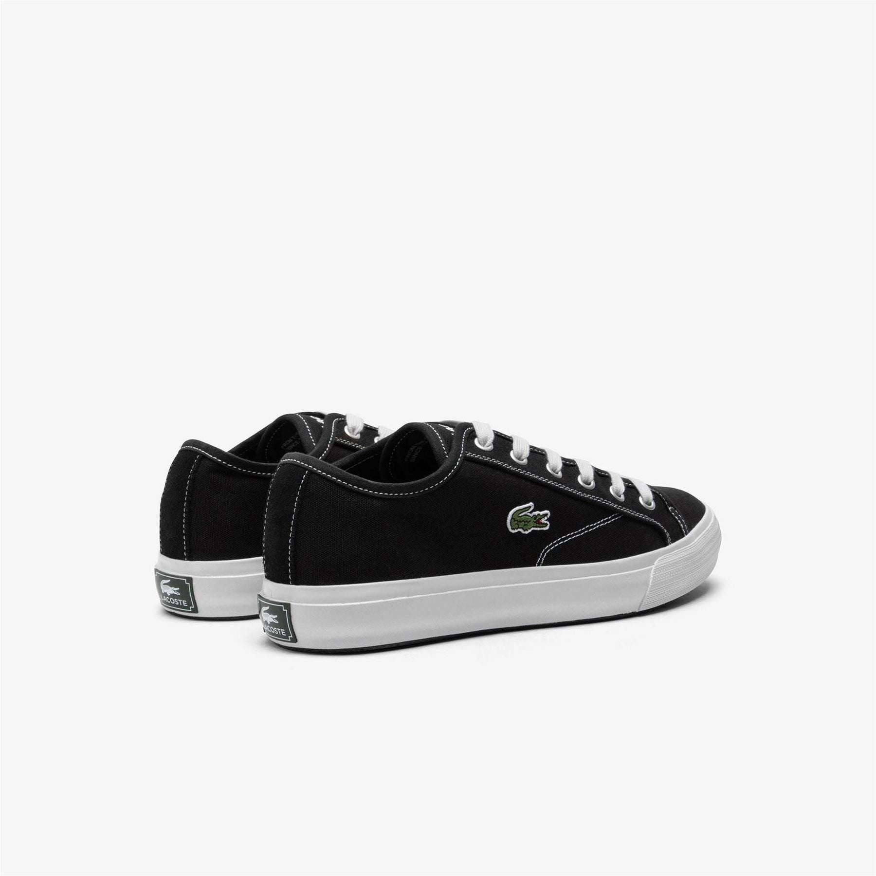 Lacoste Canvasas Low Trainers