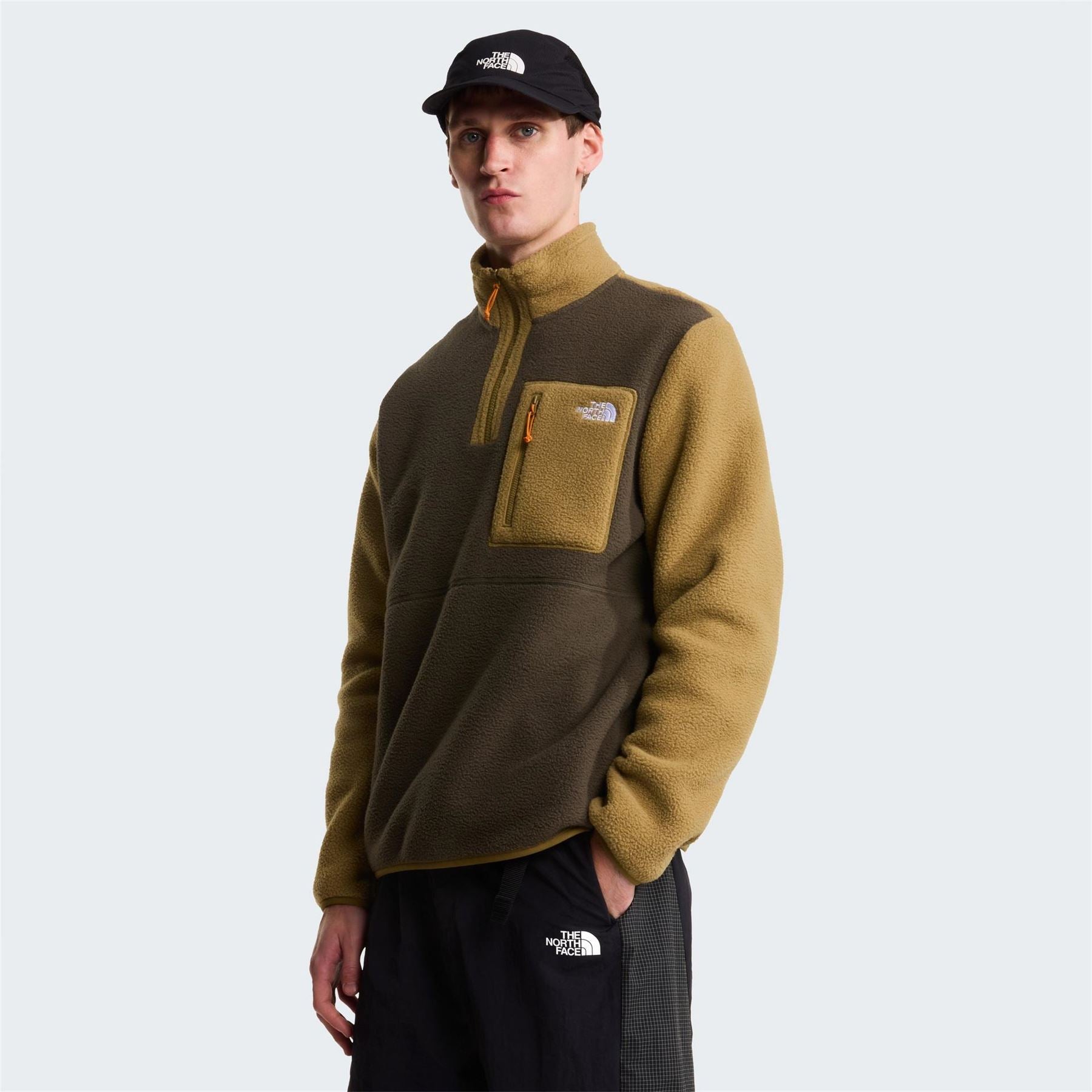 The North Face Yumiori Quarter Zip Unisex Adults