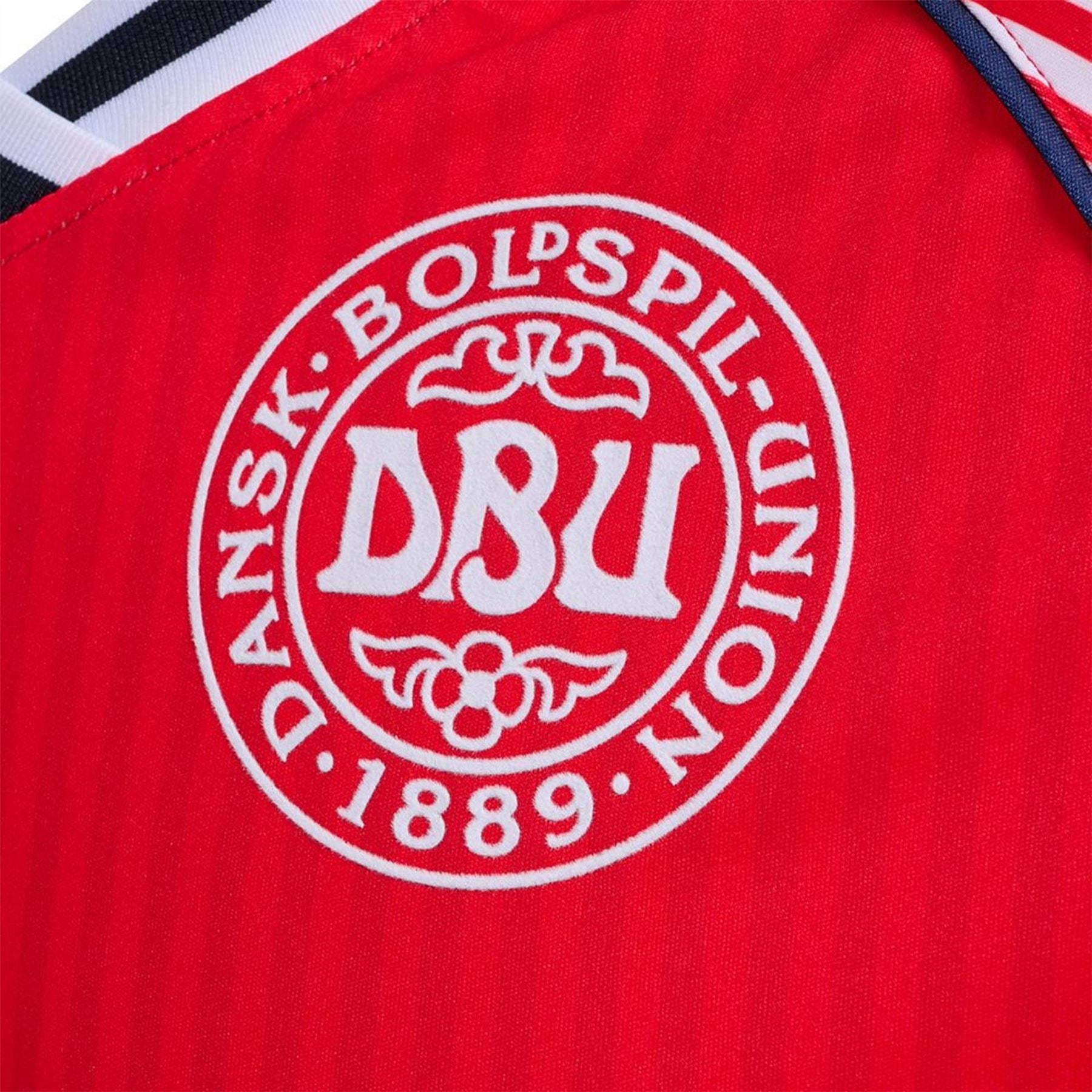 Hummel Kids Denmark International Mini Kit