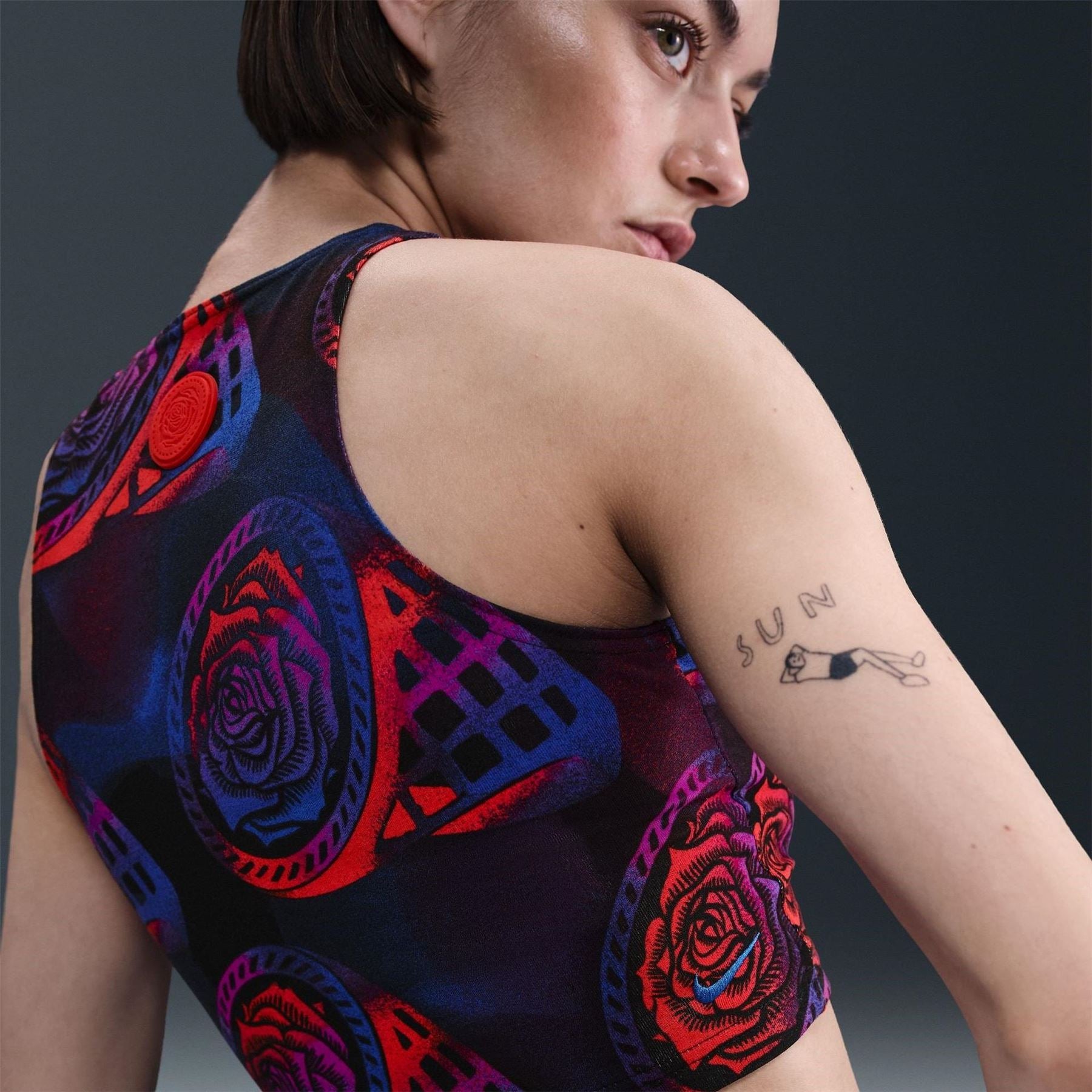 Nike Womens Printed Tank Top 2025