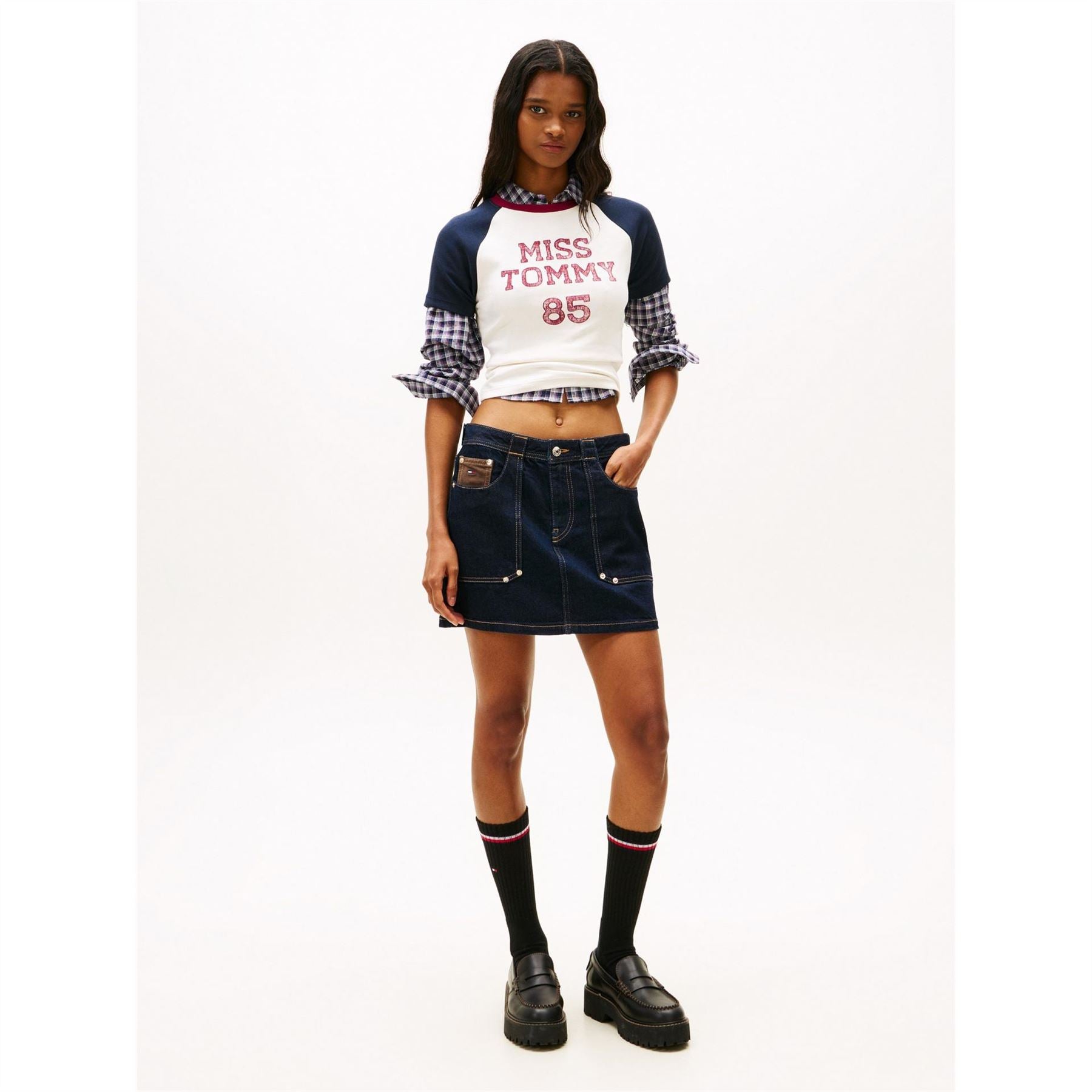 Tommy Jeans Lettering Crew Neck Raglan Sleeve Baseball T-Shirt