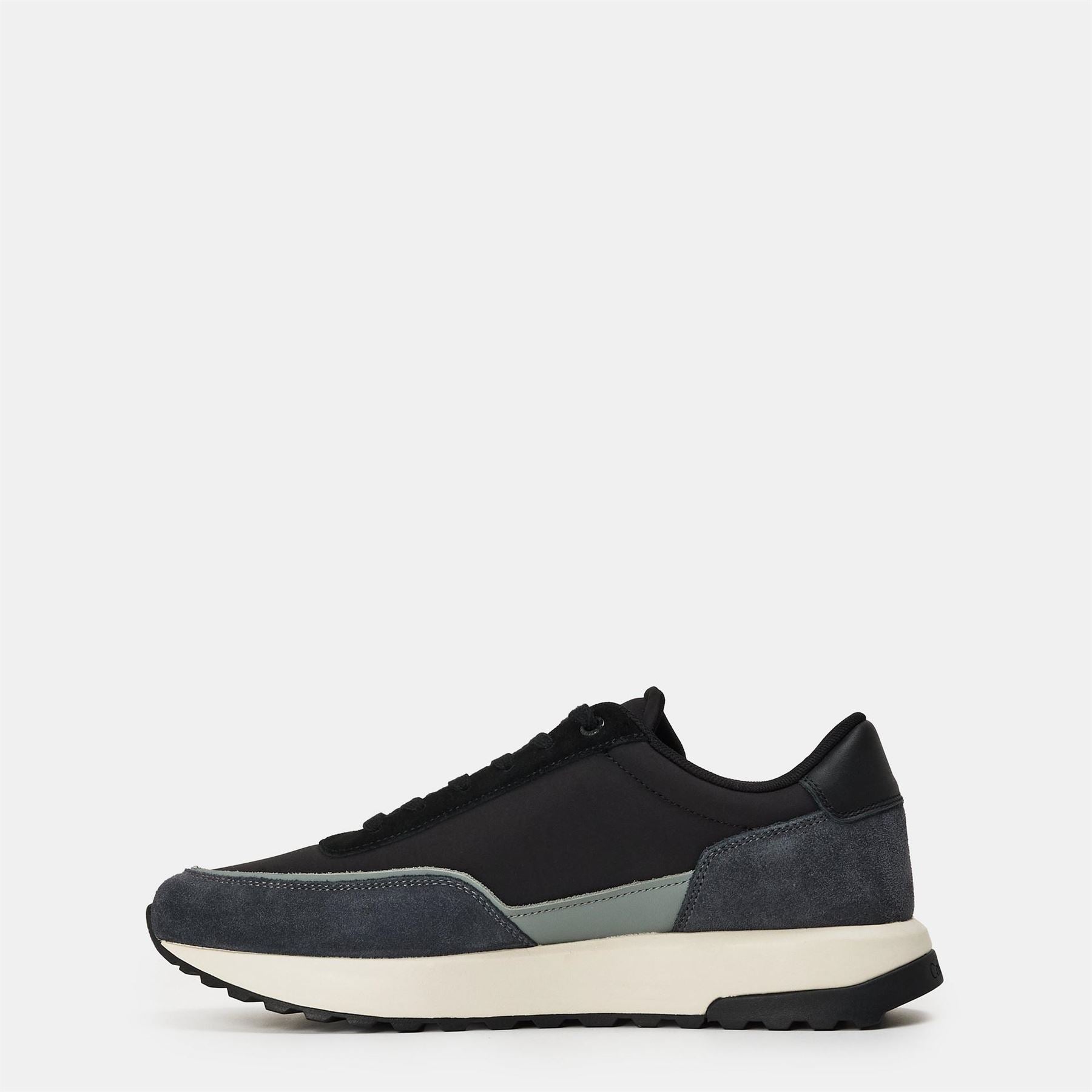 Calvin Klein Reprieve Lace-Up Low Top Sneakers