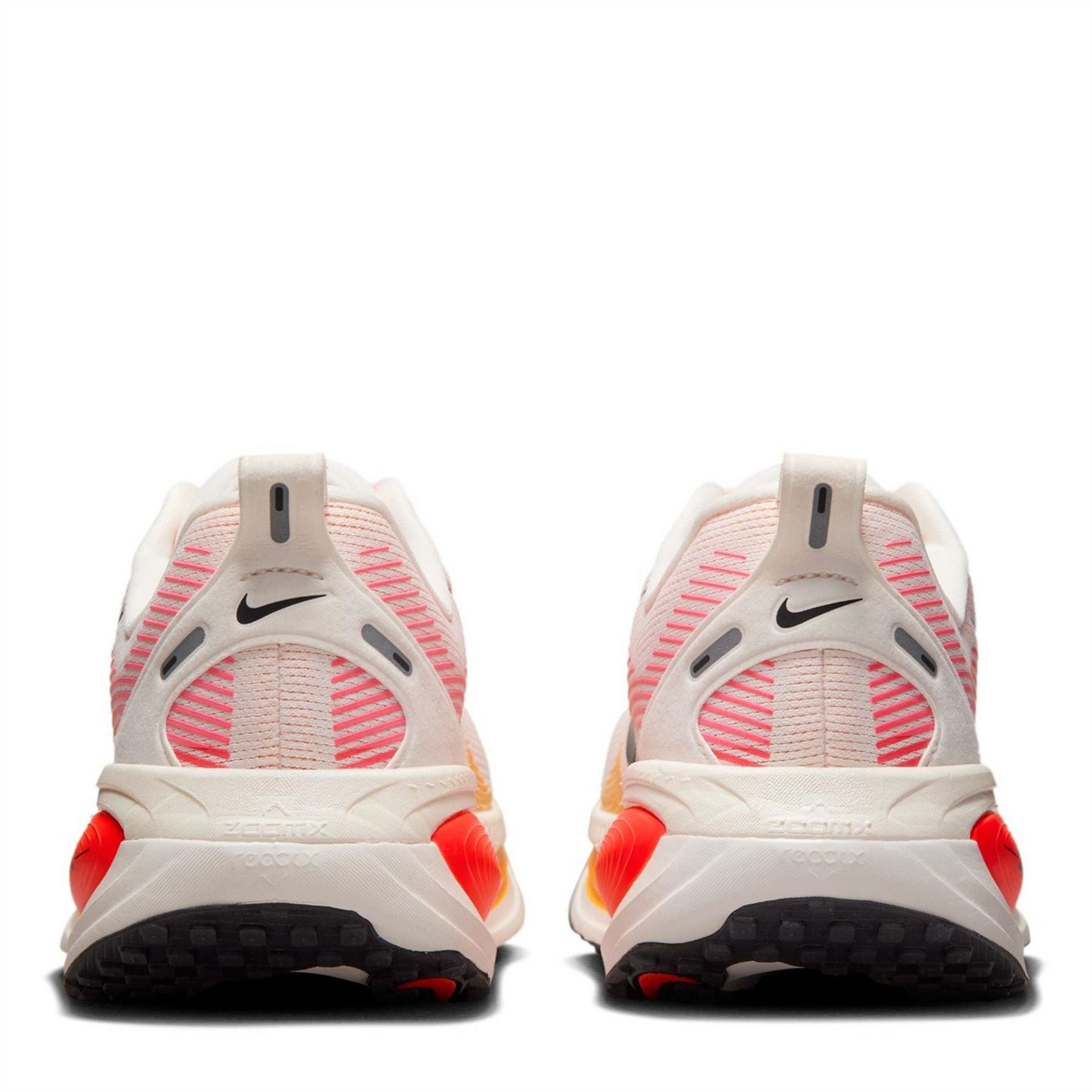 Nike Womens Vomero 18 Road Running Shoes