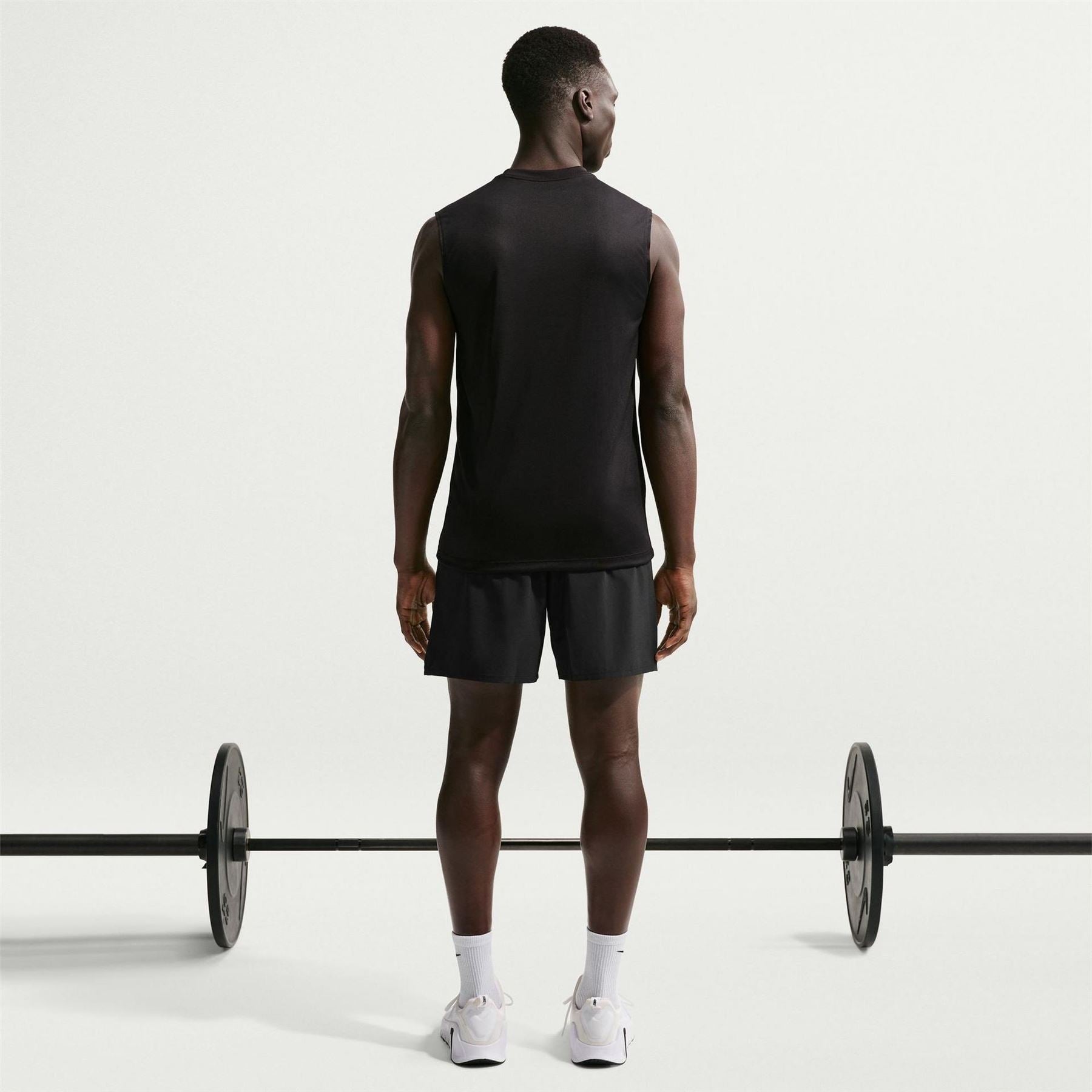 Nike Mens Dri Fit Unlimited 7 Unlined Woven Fitness Shorts