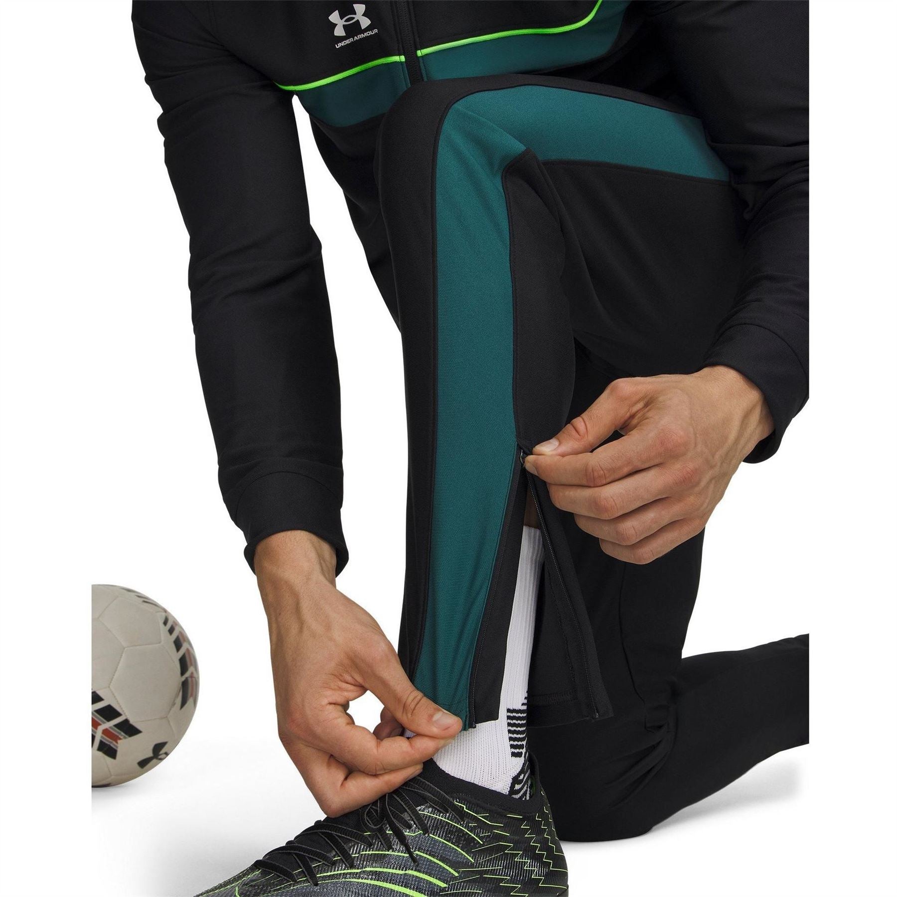 Under Armour Mens Armour Challenger Tracksuit