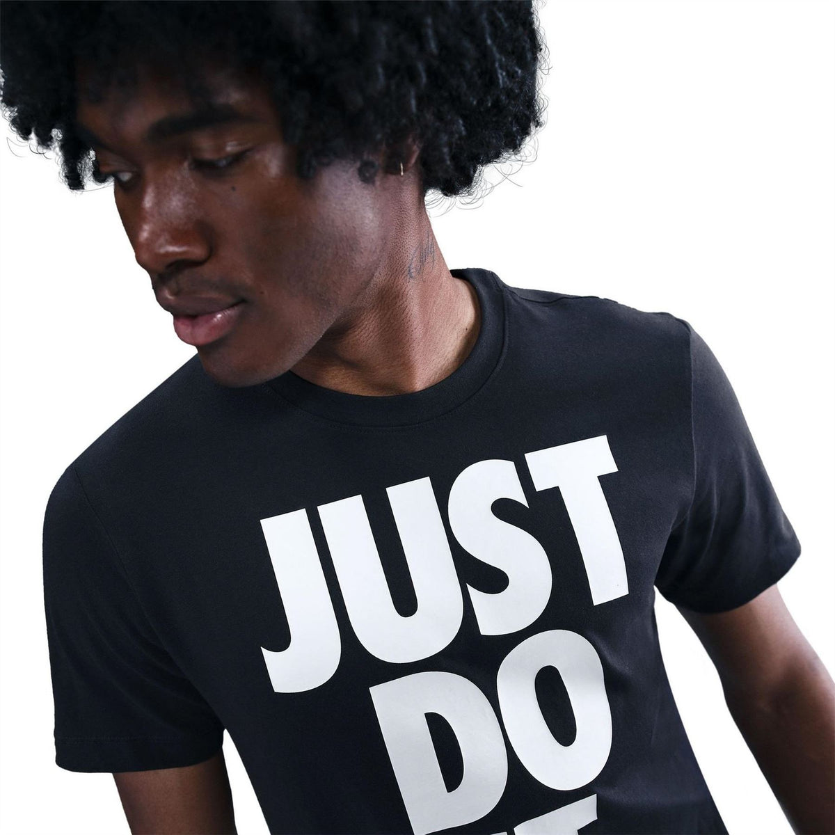 Nike Mens Sportswear Club T-Shirt