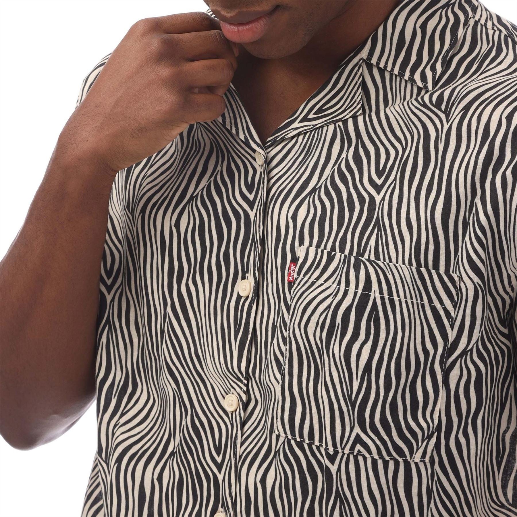 Levis Short Sleeve ResorT-Shirt