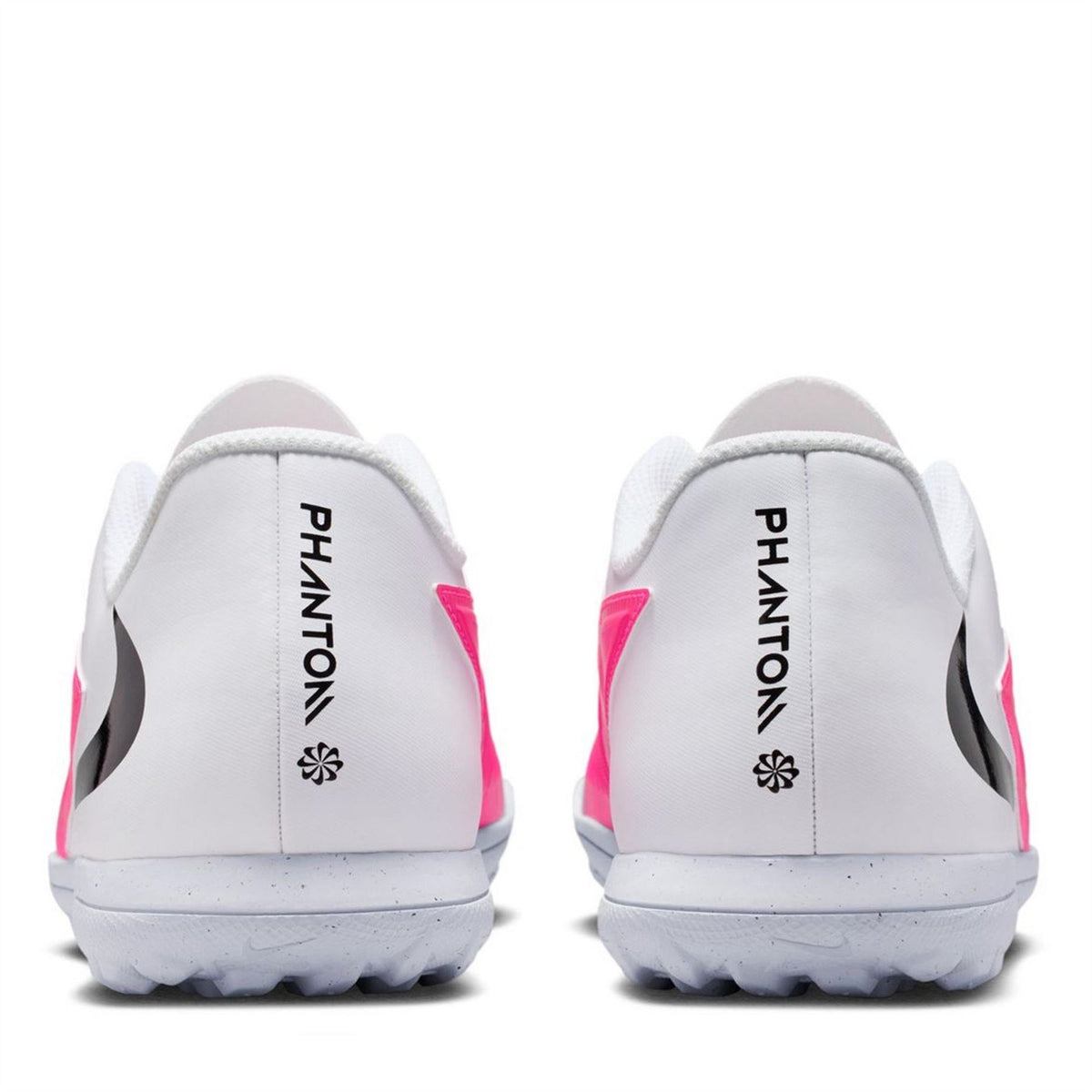 Nike Phantom 6 Low Club Adults Astro Turf Football Boots