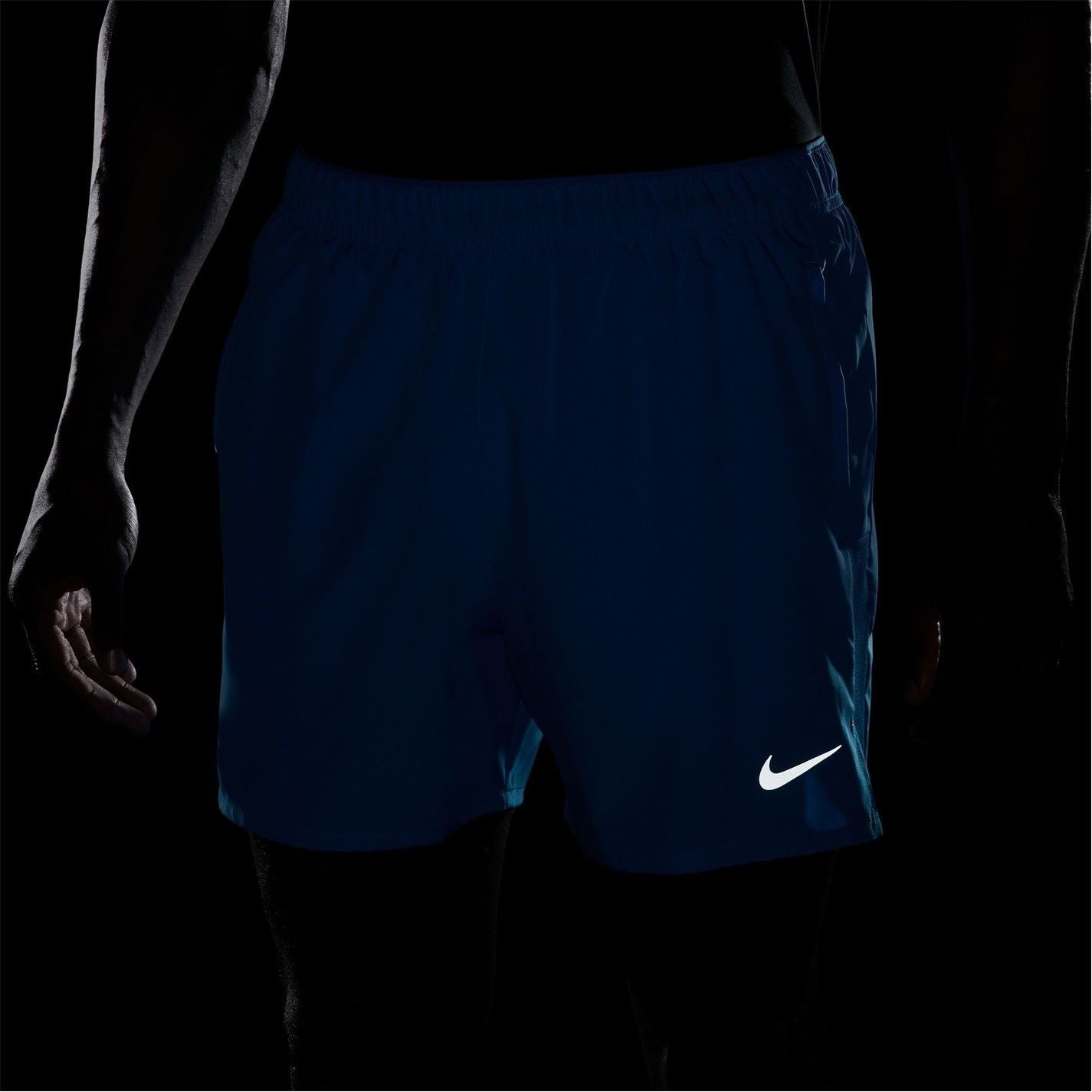 Nike Mens Dri Fit Challenger 5 Brief Lined Versatile Shorts