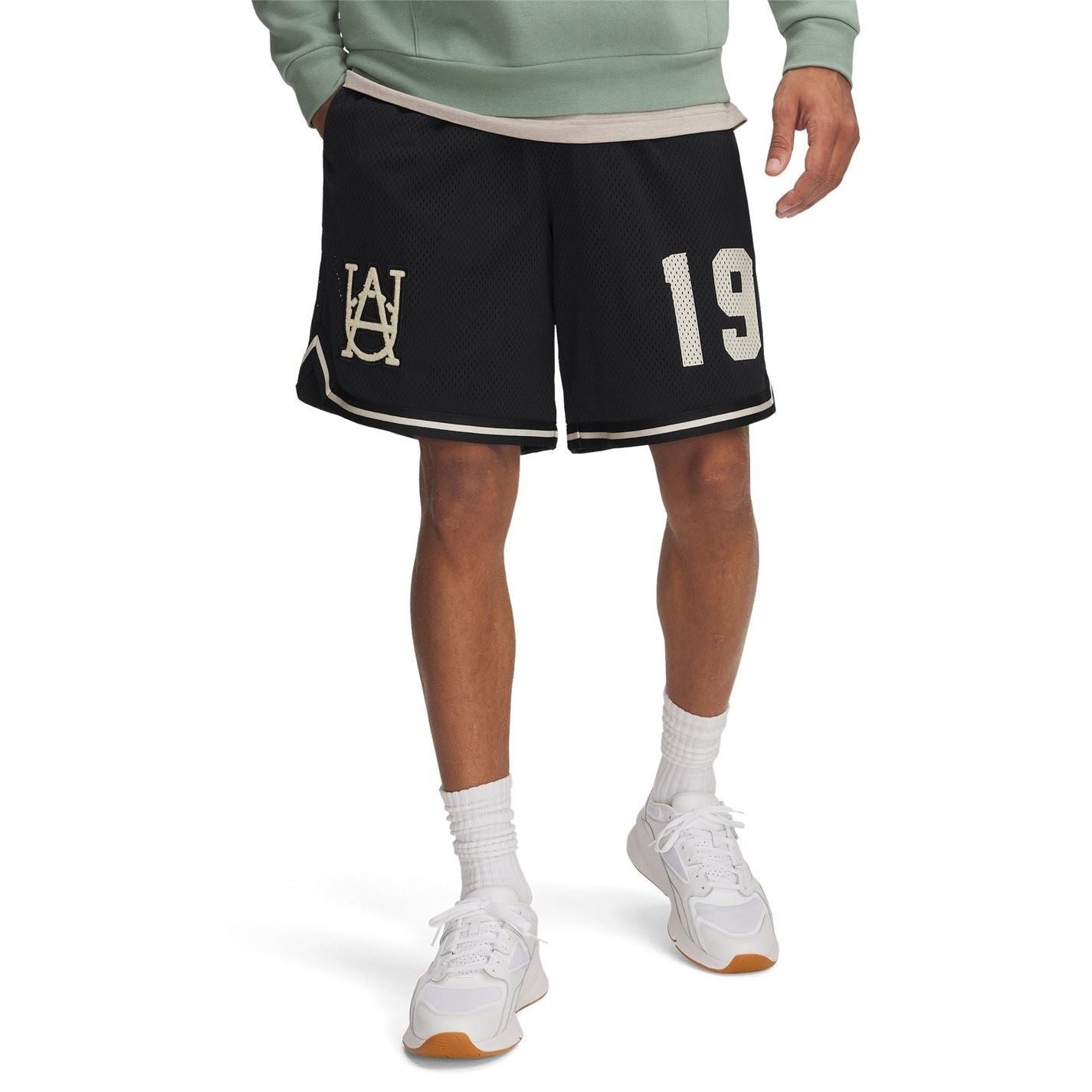 Under Armour Hoops Basketball Bermuda Shorts