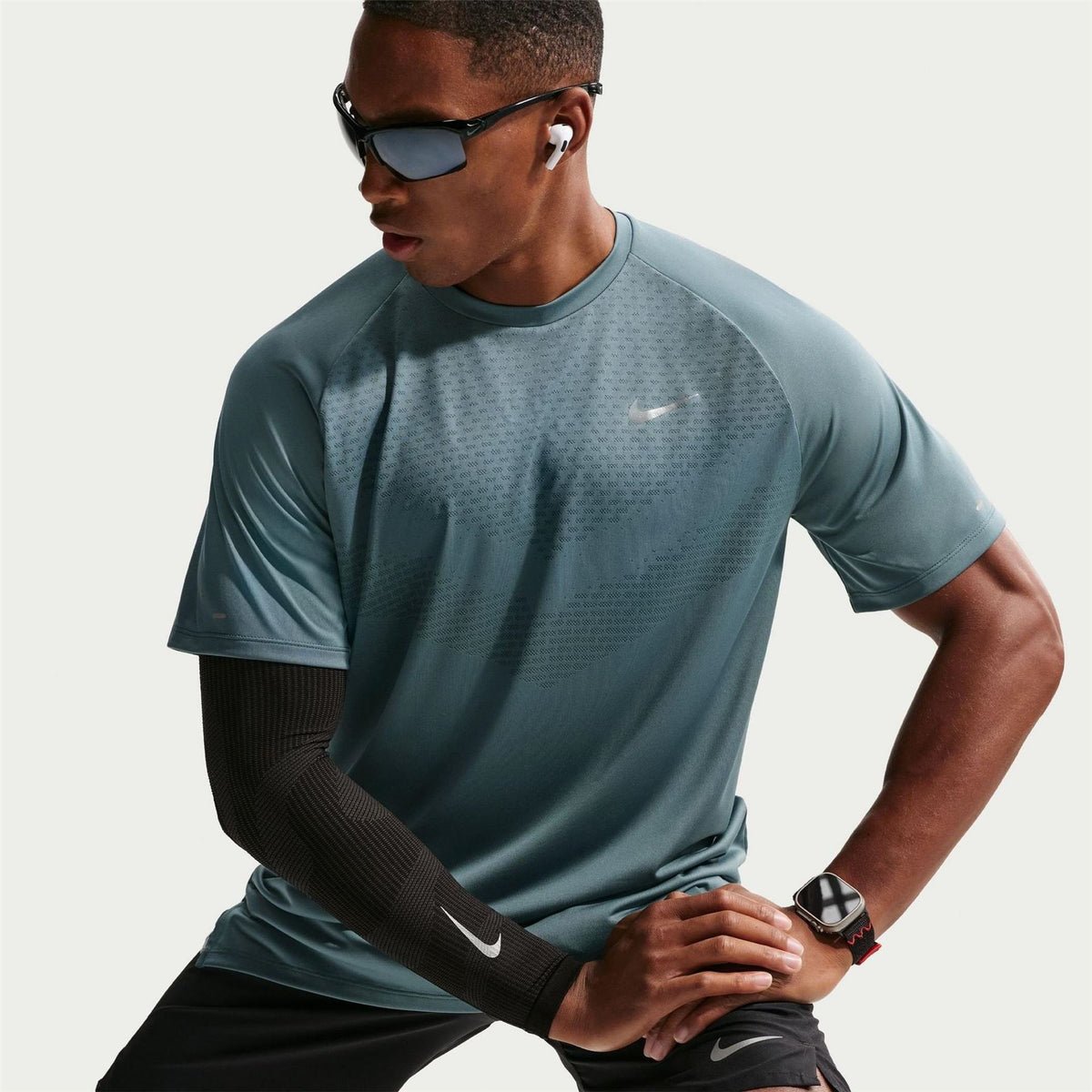 Nike Stride Raglan Short Sleeve Competition T-Shirt