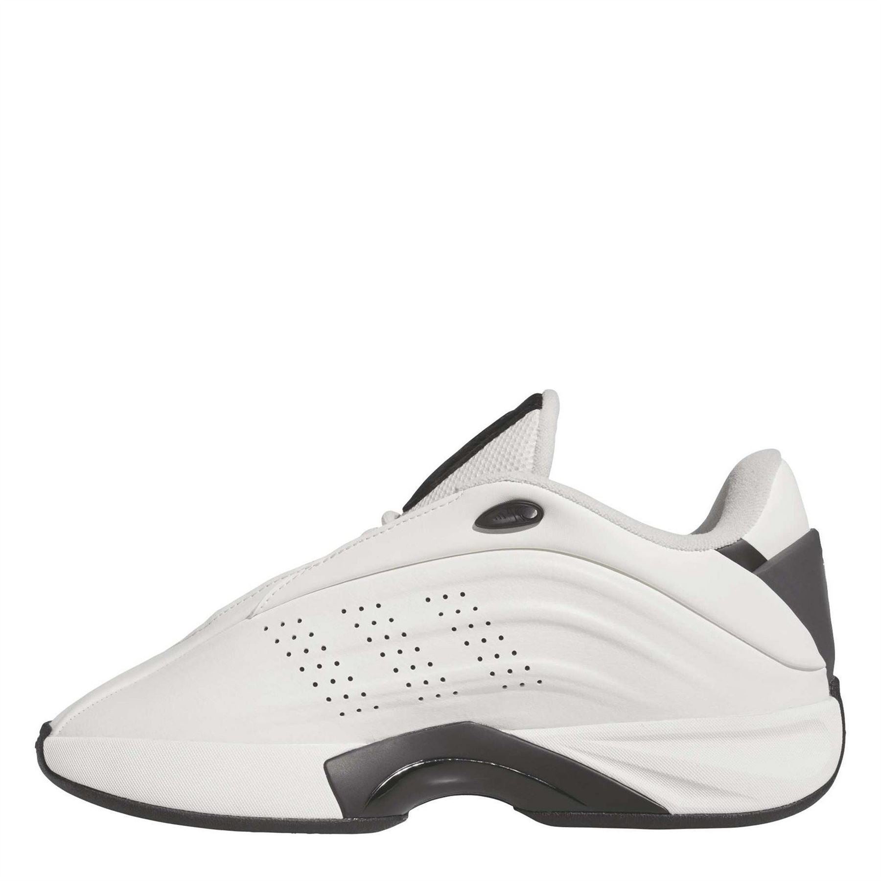 adidas Nova Iiinfini