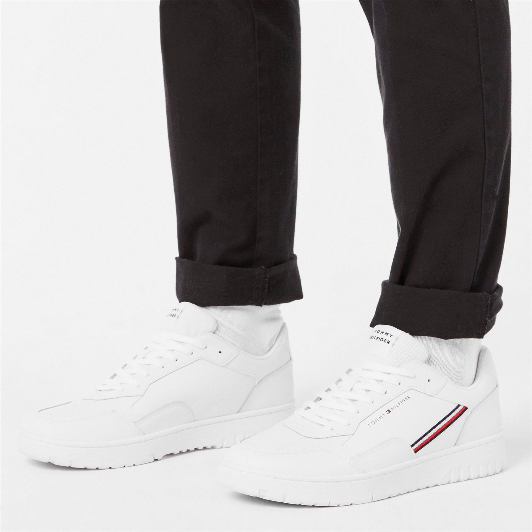 Tommy Hilfiger Basket Stripe Lace-Up Low Top Sneakers