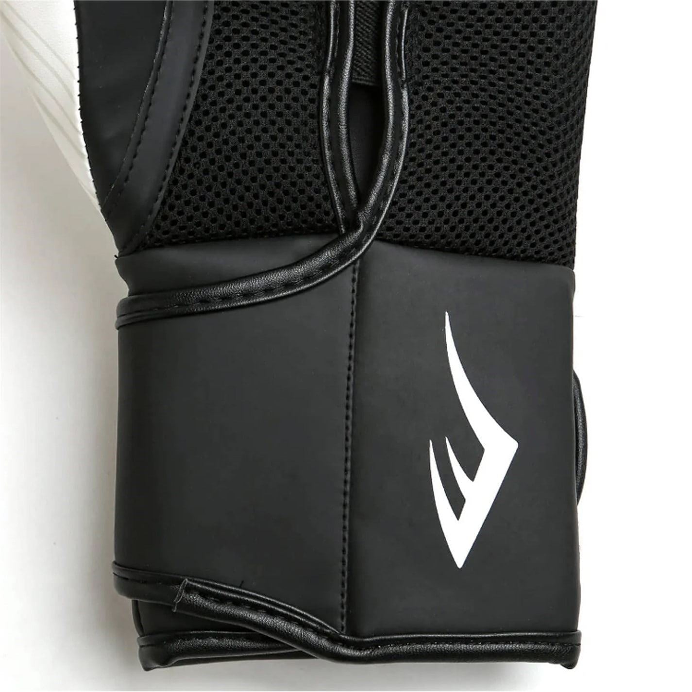 Everlast Spark Boxing Gloves – Lovell Sports