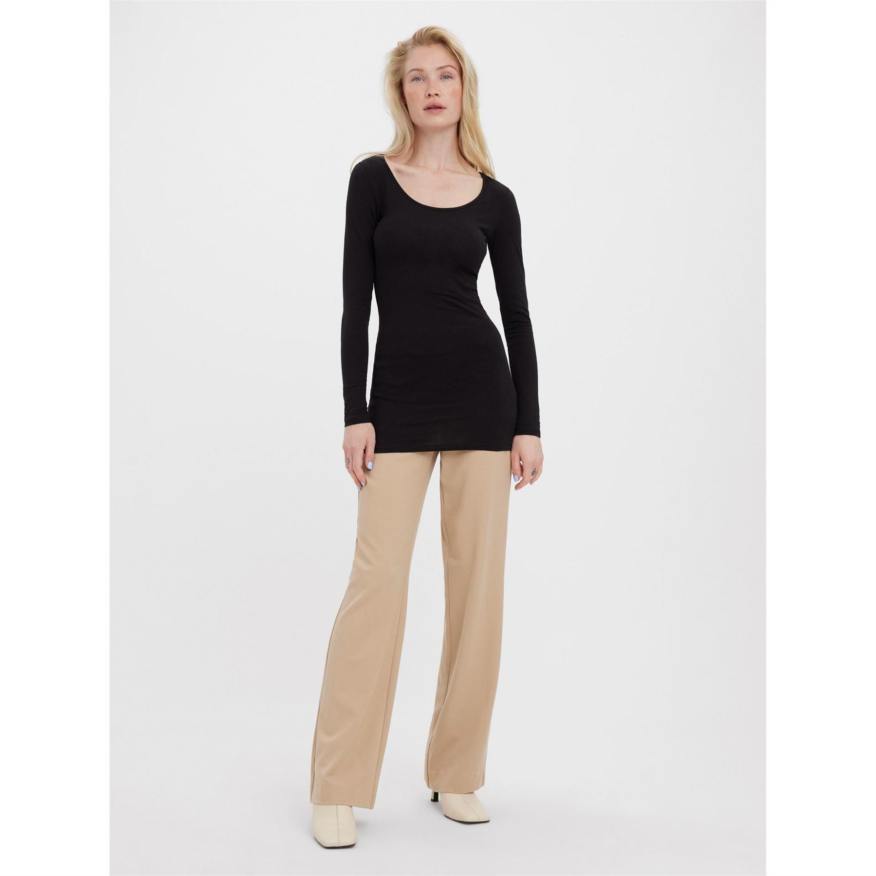 Vero Moda Slim Fit Scoop Neck Long Sleeve T-Shirt