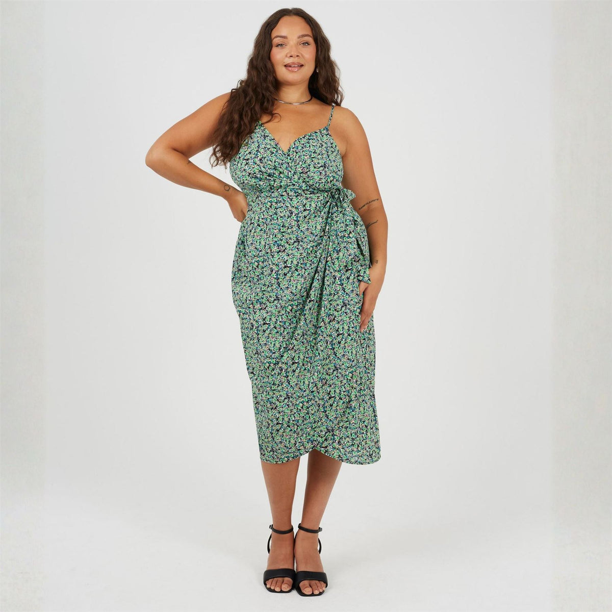 Brave Soul Plus Size Knot Front Strappy Midi Dress With Floral Print
