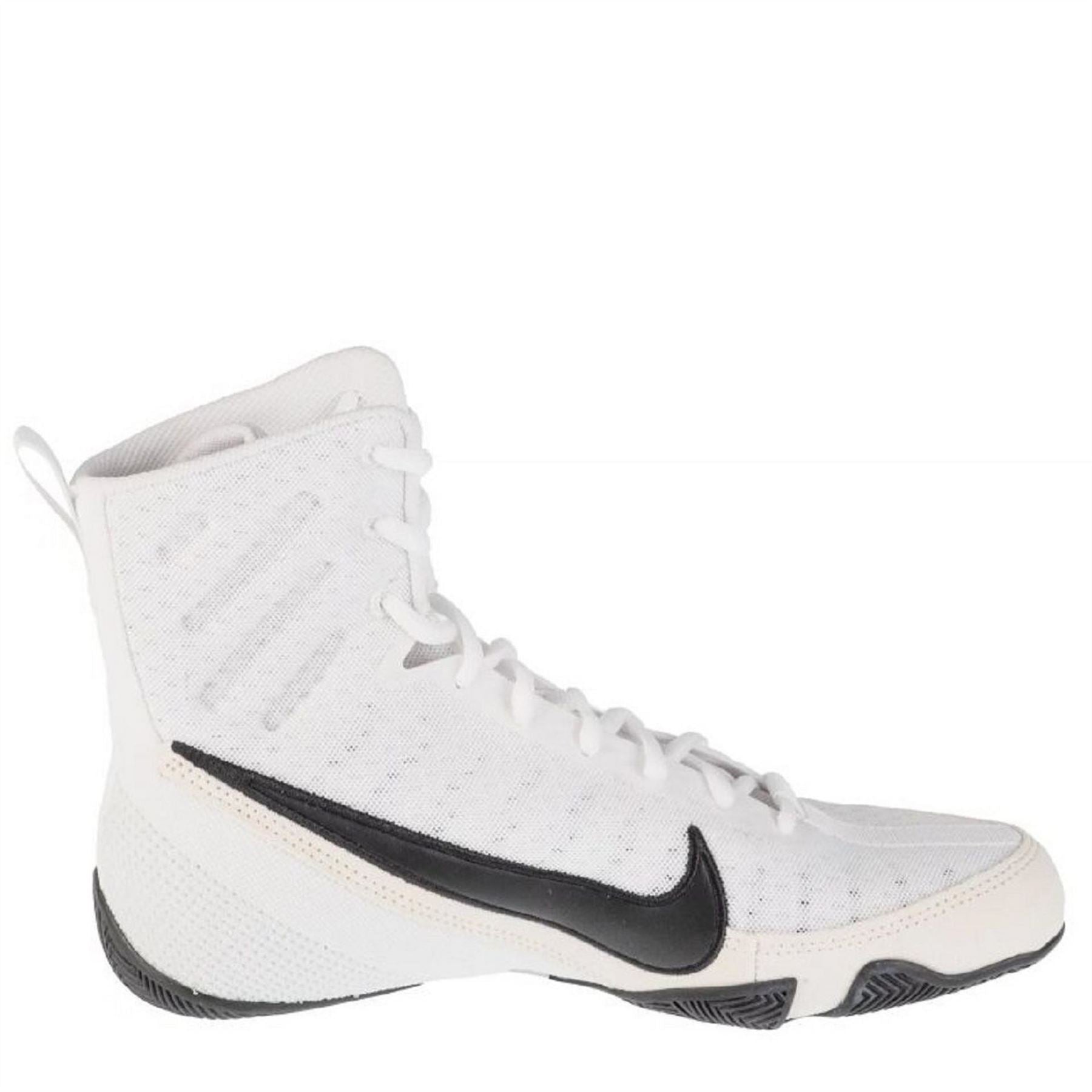 Nike Machomai 3 Boxing Boot Mid Lace-Up Flats