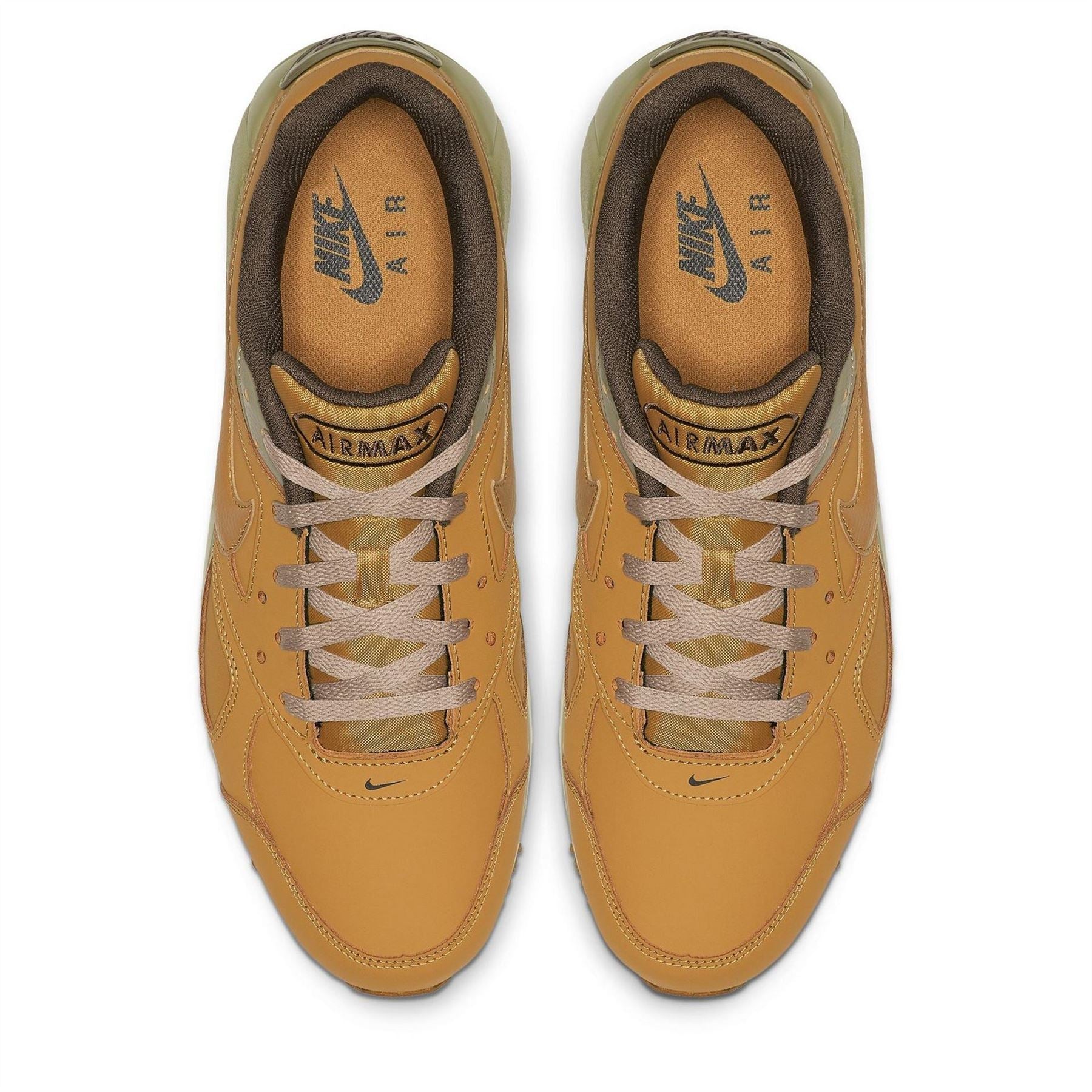 Nike Air Max Ivo Trainers