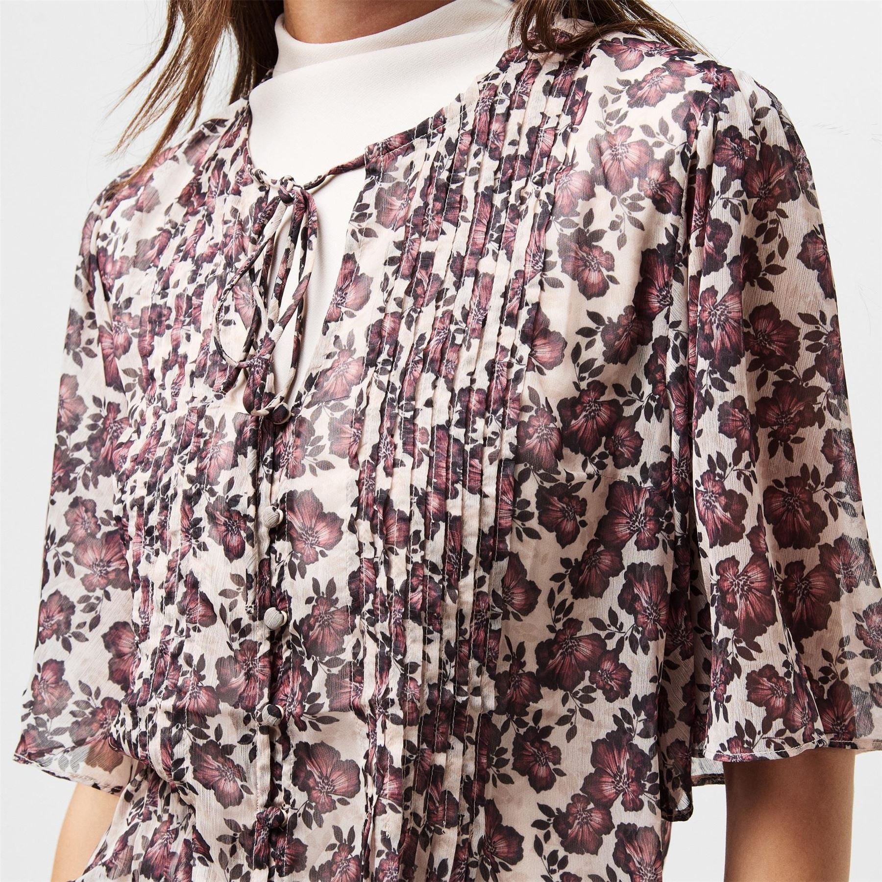 French Connection Elyse Relaxed Fit Puff Sleeve Tie Neck Blouse