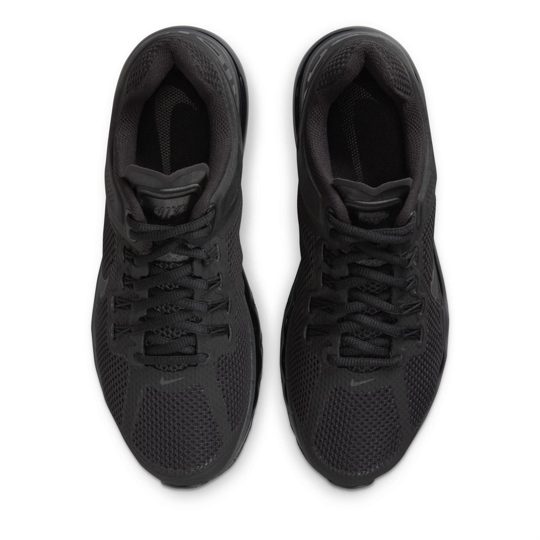 Nike Air Max 2013 Low Top Sneakers